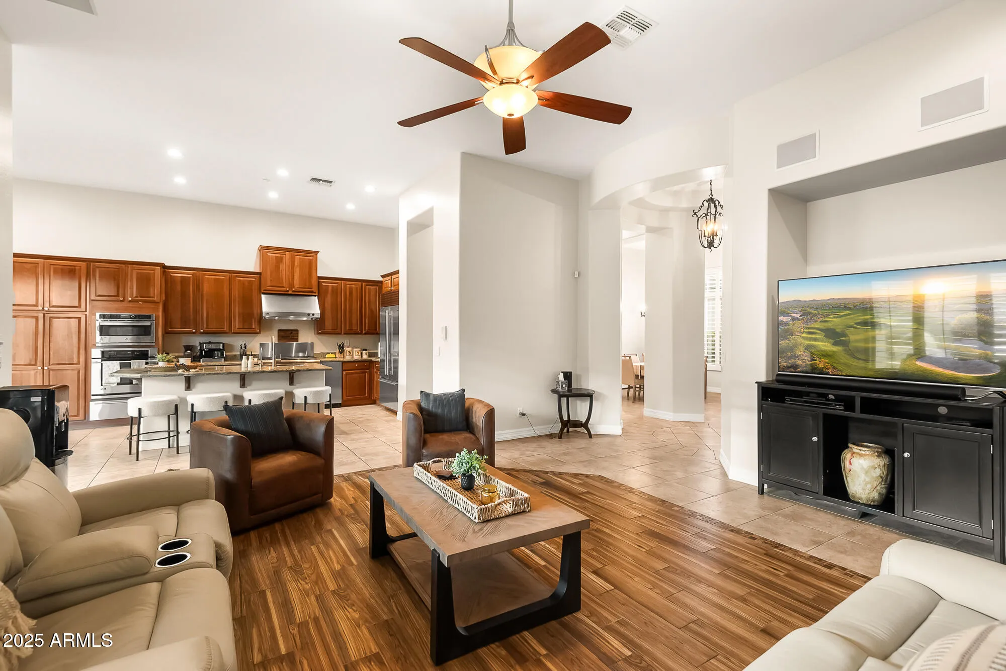 Property Slideshow image 26 of 88 | 41618 n anthem ridge dr, Phoenix, AZ, 85086