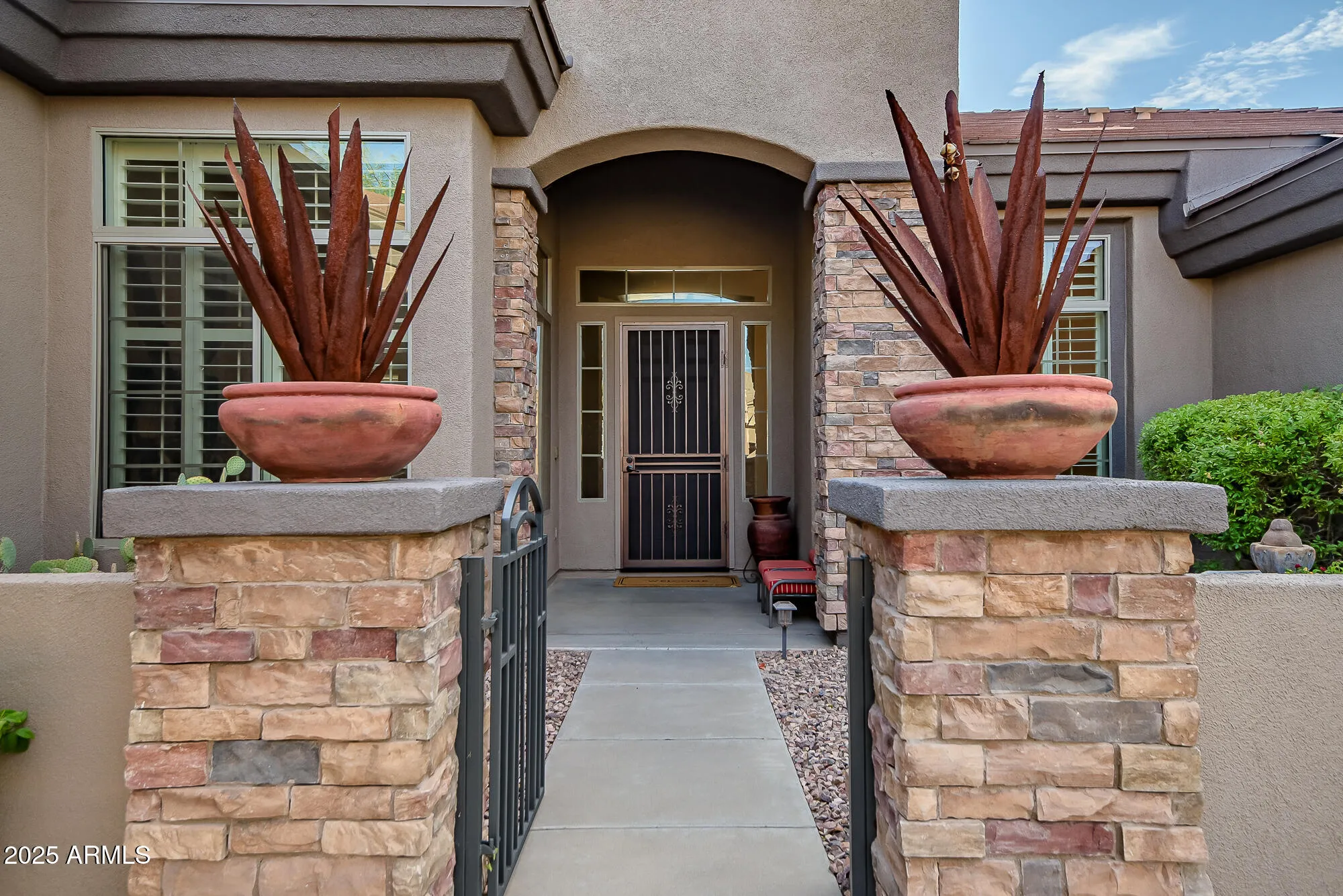 Property Slideshow image 8 of 88 | 41618 n anthem ridge dr, Phoenix, AZ, 85086