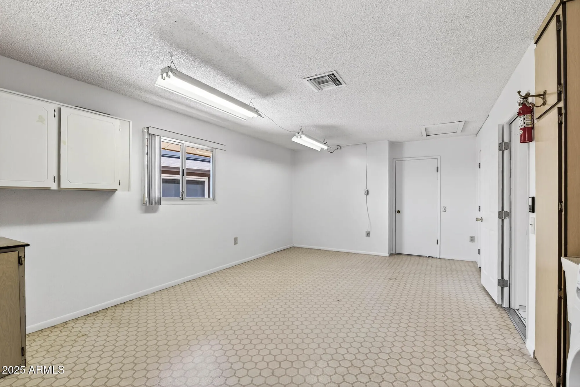 Property Slideshow image 52 of 60 | 17807 n 125th dr, Sun City West, AZ, 85375