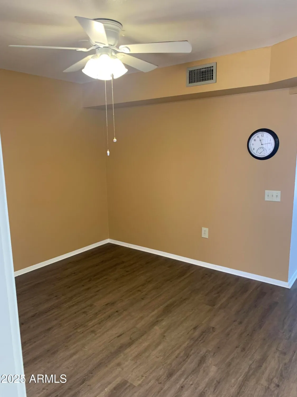 Property Slideshow image 11 of 40 | 13071 n 100th dr, Sun City, AZ, 85351