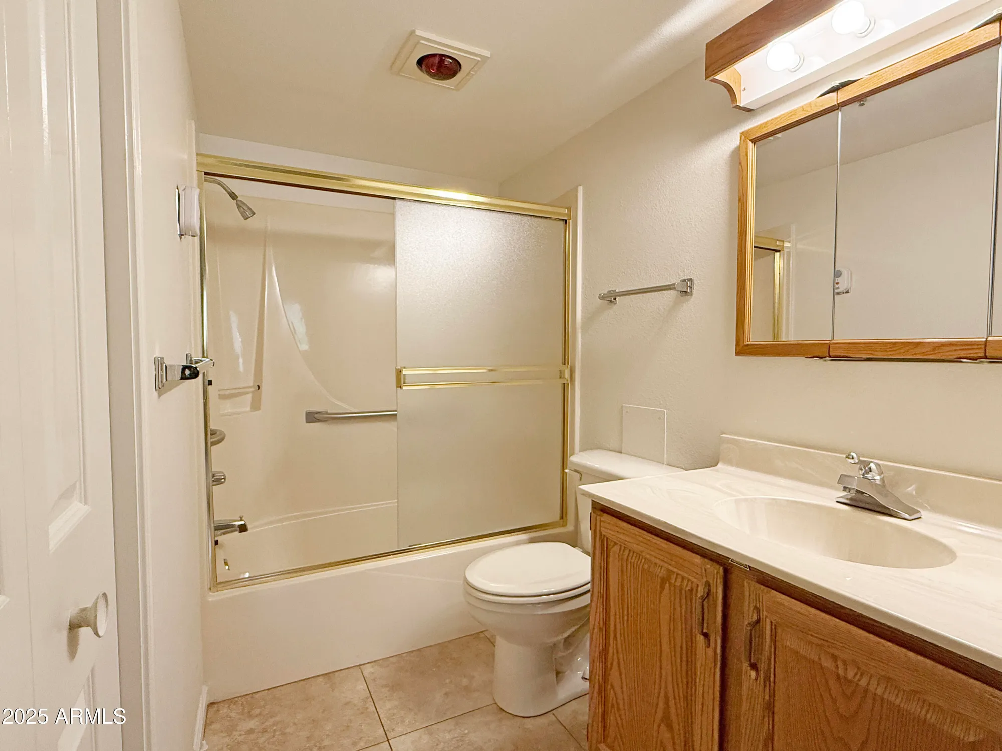 Property Slideshow image 12 of 23 | 10330 w thunderbird blvd a125, Sun City, AZ, 85351