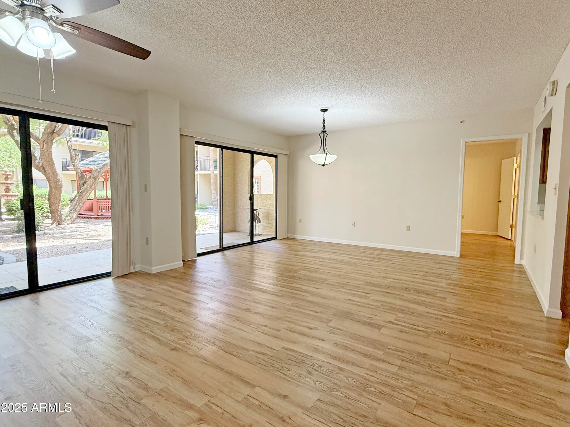 Property Slideshow image 4 of 23 | 10330 w thunderbird blvd a125, Sun City, AZ, 85351