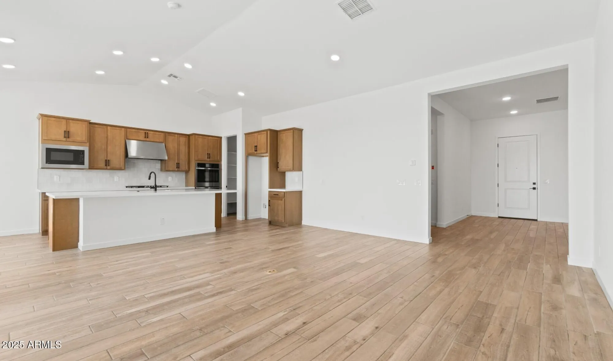 Property Slideshow image 9 of 27 | 6187 n sunrise ln, Buckeye, AZ, 85396