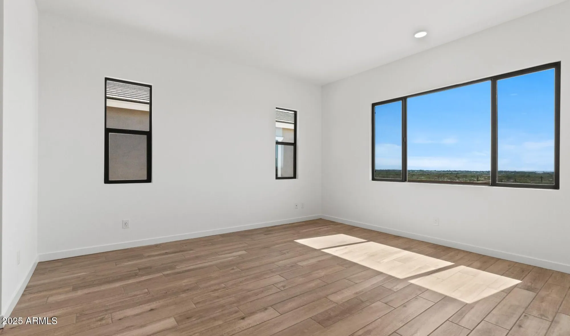 Property Slideshow image 18 of 27 | 6187 n sunrise ln, Buckeye, AZ, 85396