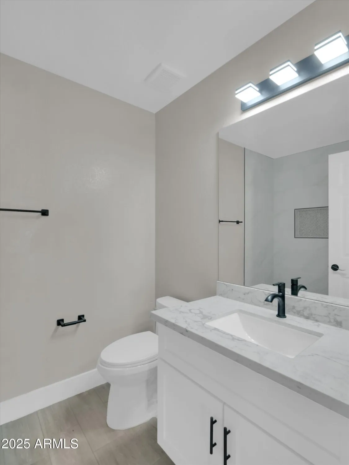 Property Slideshow image 14 of 26 | 9437 e champagne dr, Sun Lakes, AZ, 85248