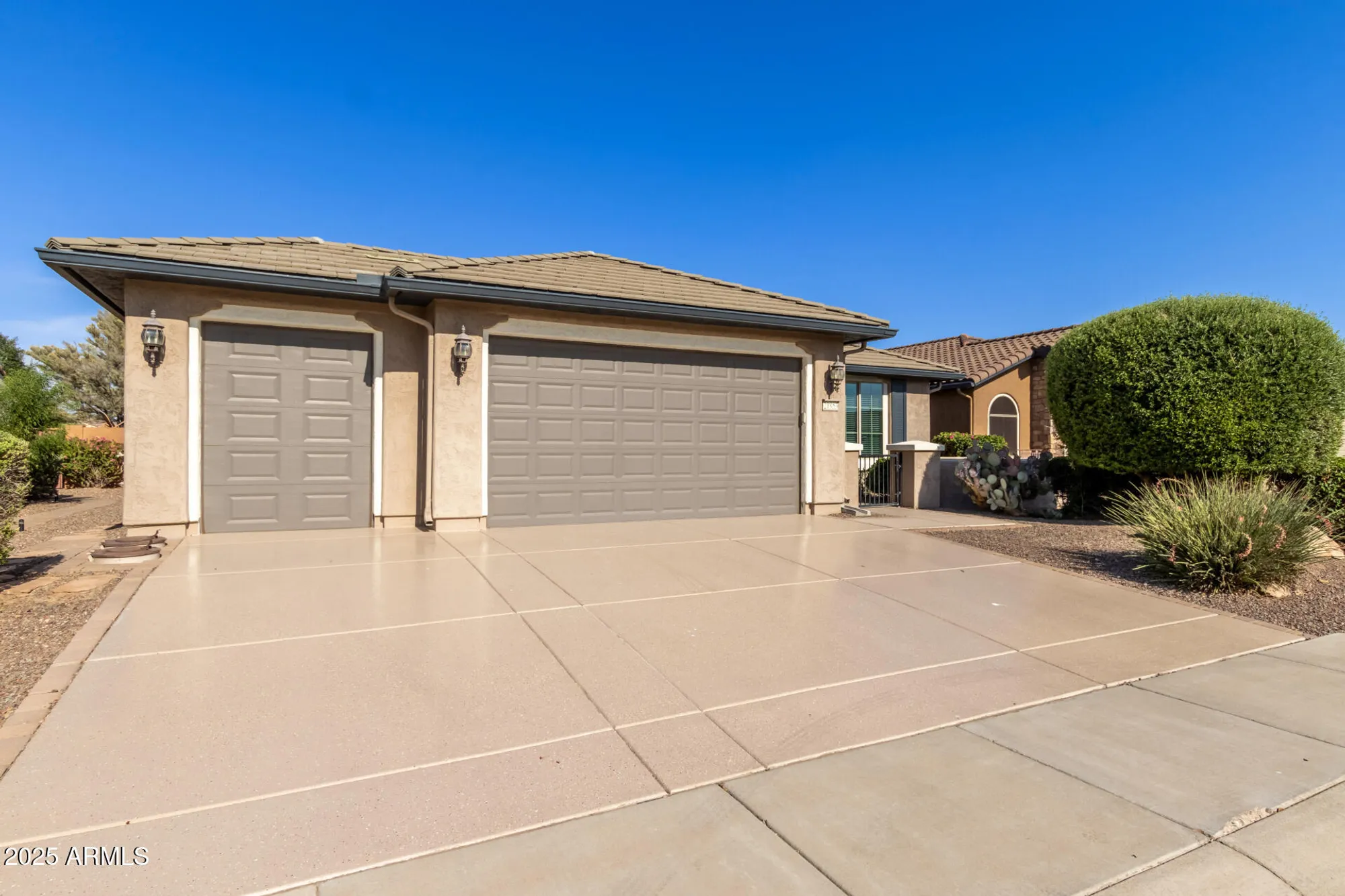 Property Slideshow image 5 of 39 | 21853 n 261st ave, Buckeye, AZ, 85396