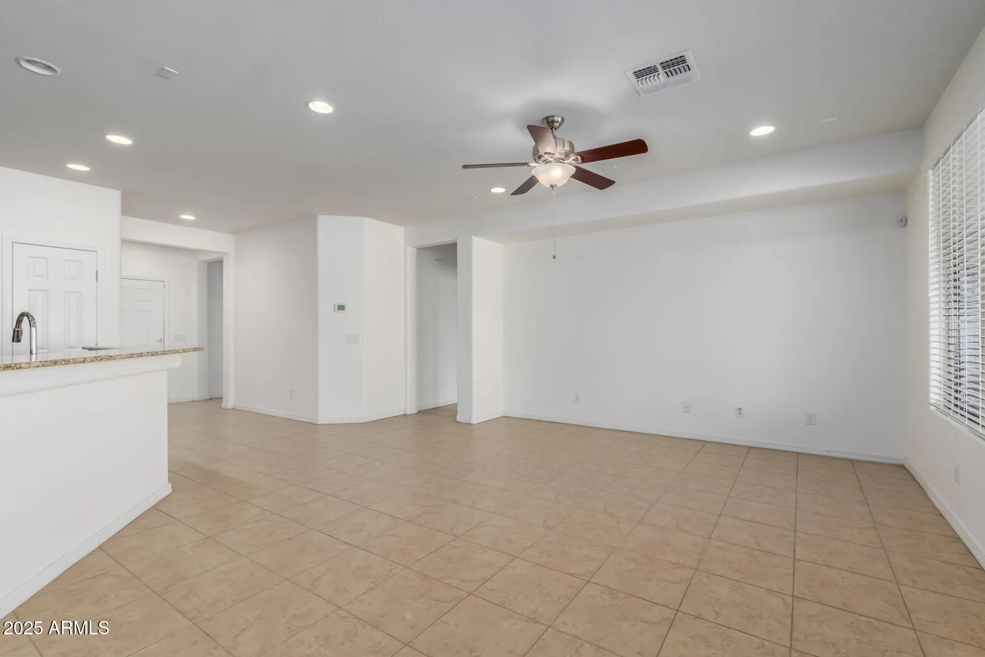 Property Slideshow image 7 of 39 | 21853 n 261st ave, Buckeye, AZ, 85396