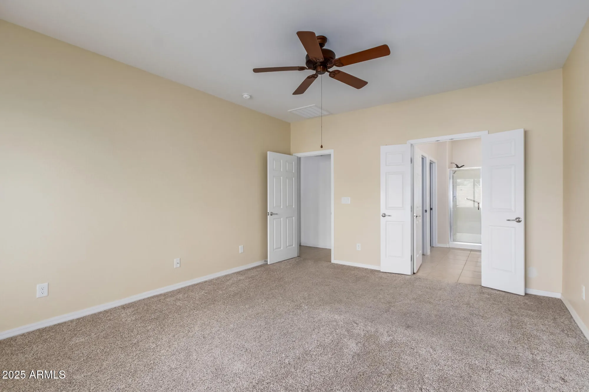 Property Slideshow image 18 of 39 | 21853 n 261st ave, Buckeye, AZ, 85396