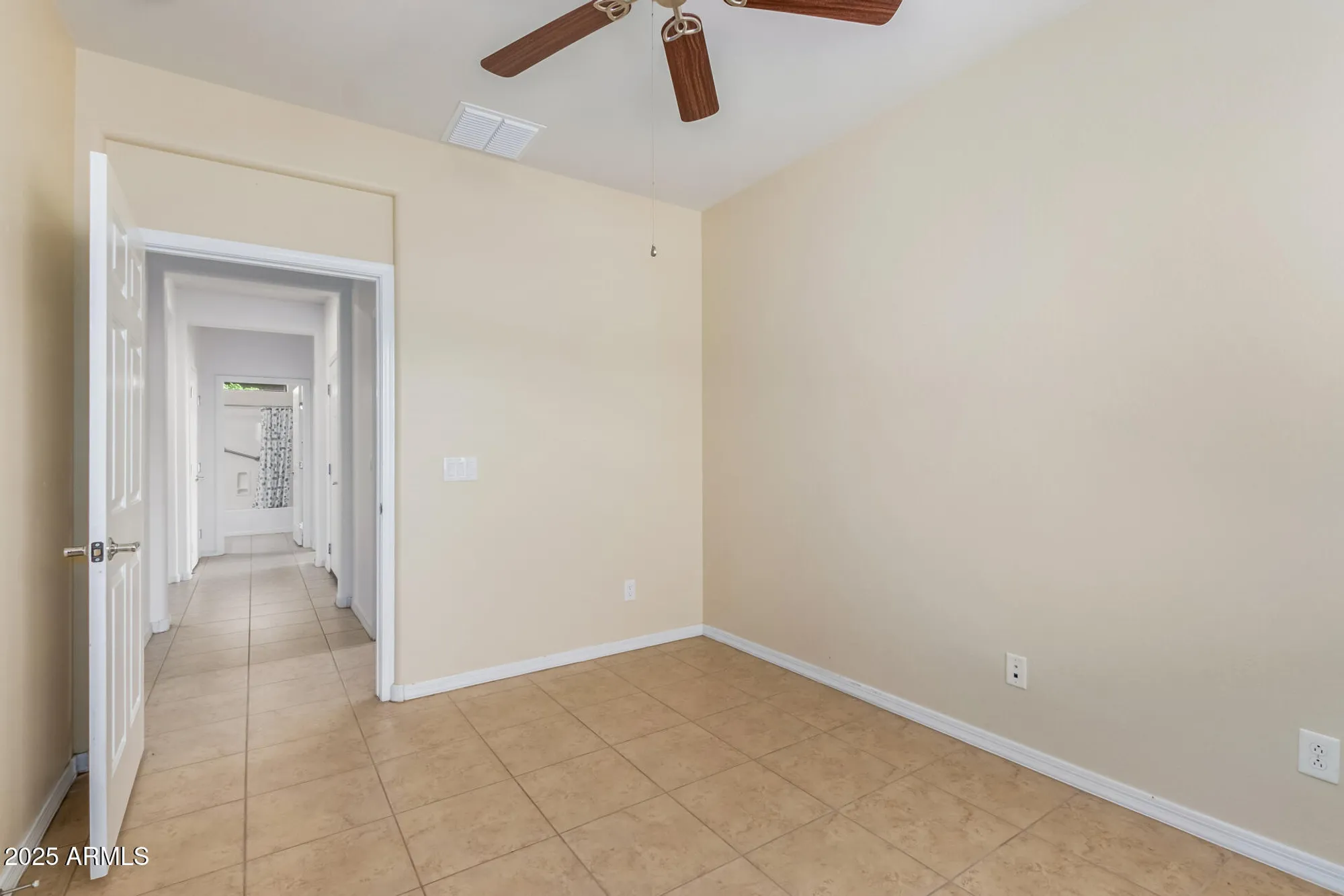 Property Slideshow image 25 of 39 | 21853 n 261st ave, Buckeye, AZ, 85396