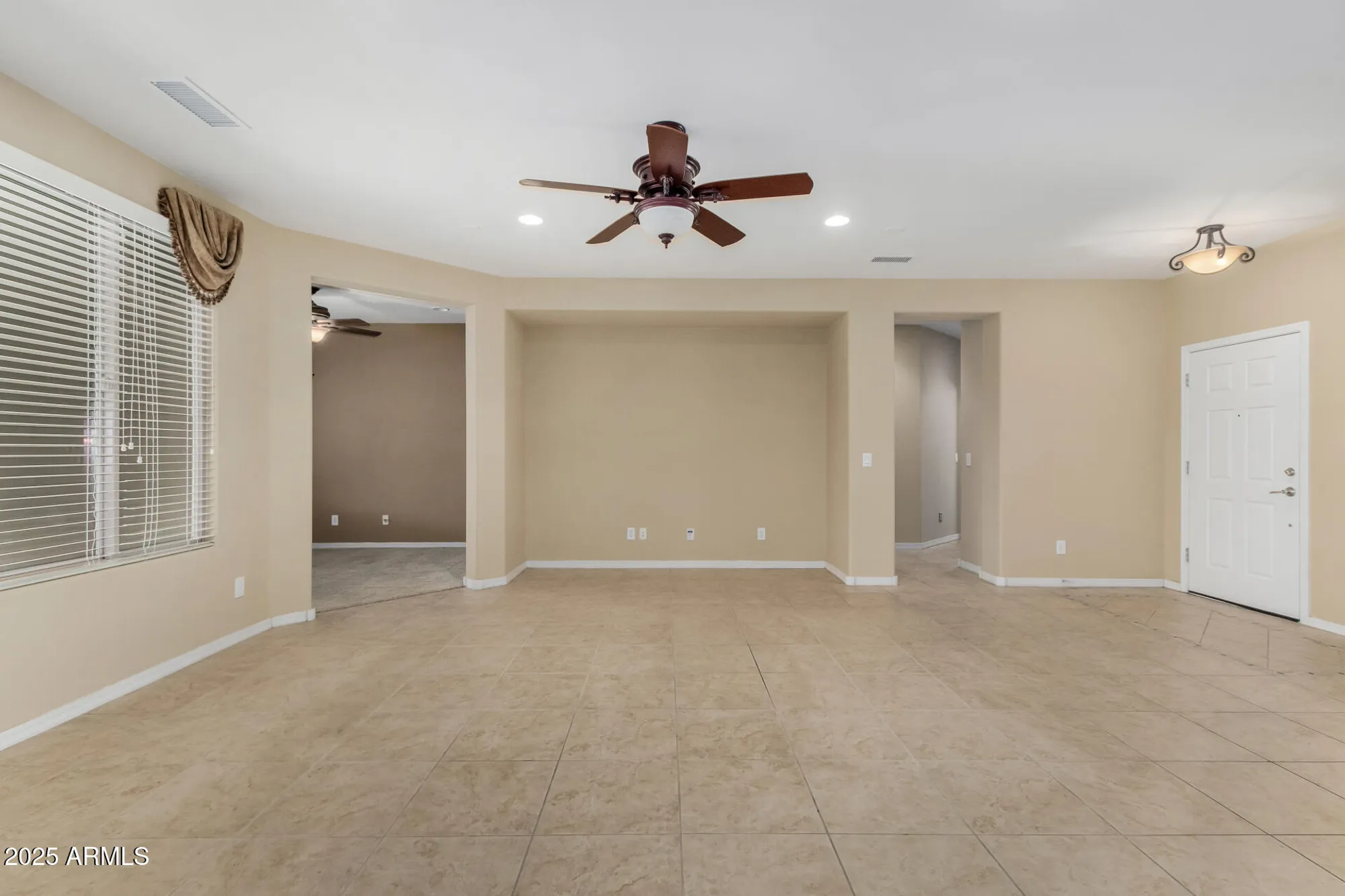 Property Slideshow image 5 of 37 | 20580 n 273rd ave, Buckeye, AZ, 85396