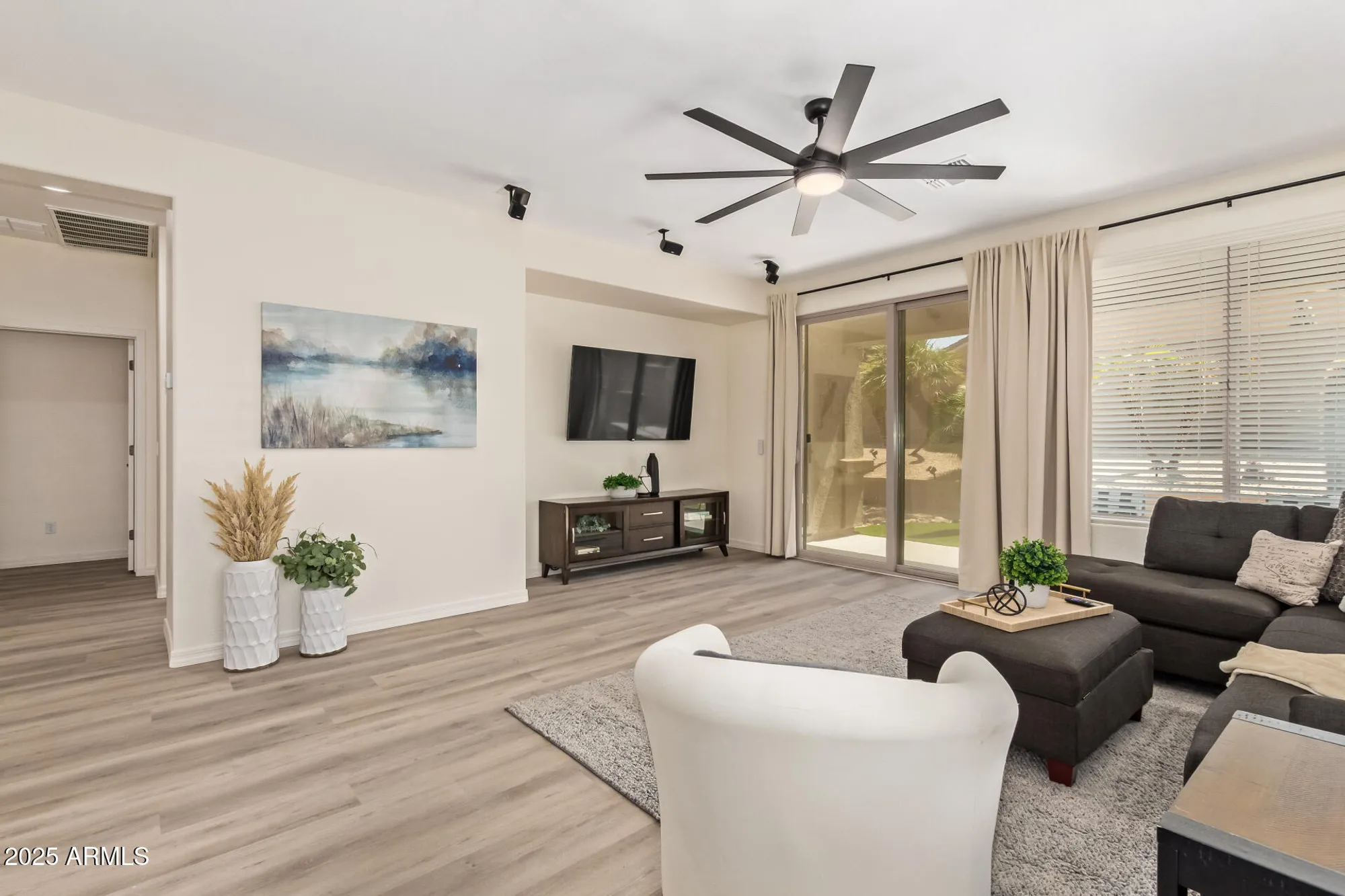 Property Slideshow image 6 of 46 | 697 w twin peaks pkwy, San Tan Valley, AZ, 85143