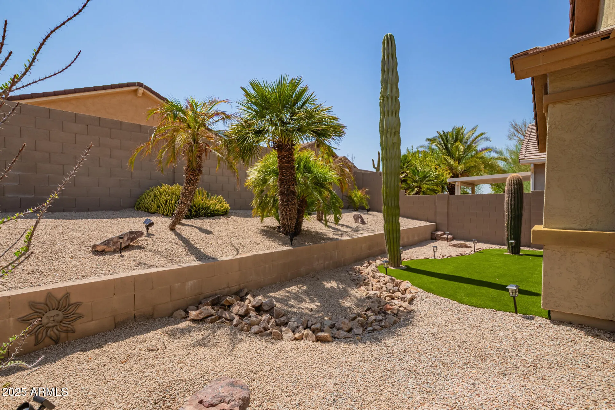 Property Slideshow image 25 of 46 | 697 w twin peaks pkwy, San Tan Valley, AZ, 85143