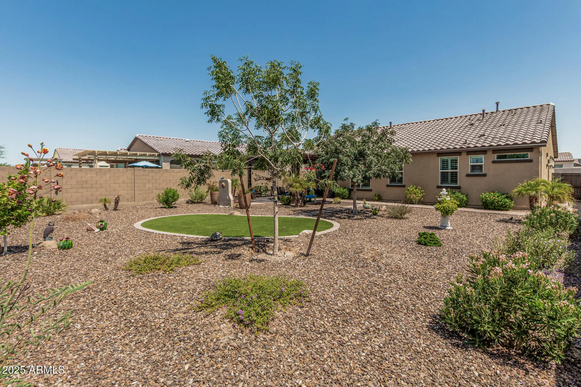 Property Slideshow image 7 of 63 | 18080 w nighthawk way, Goodyear, AZ, 85338