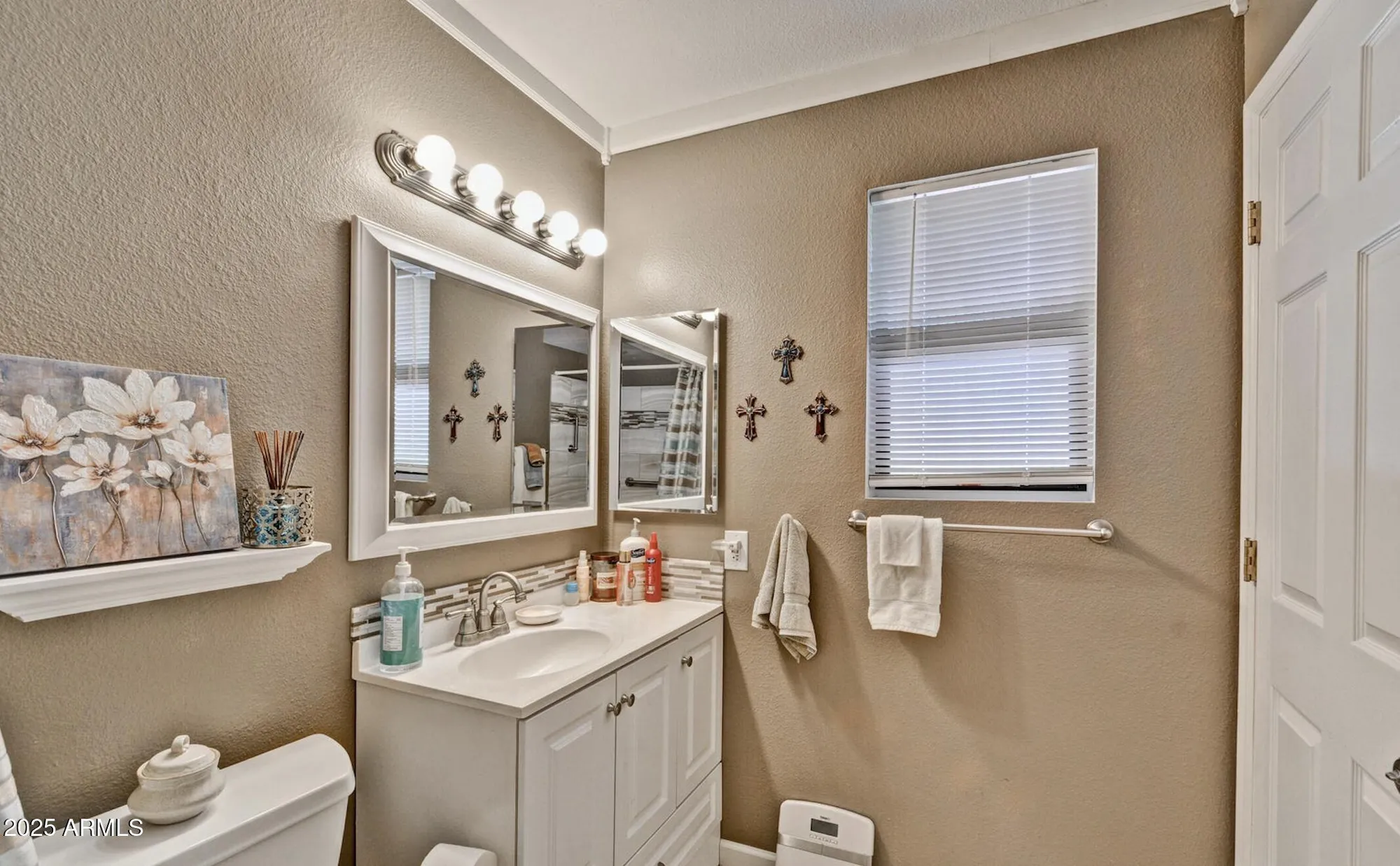 Property Slideshow image 7 of 11 | 21643 n 124th way, Sun City West, AZ, 85375