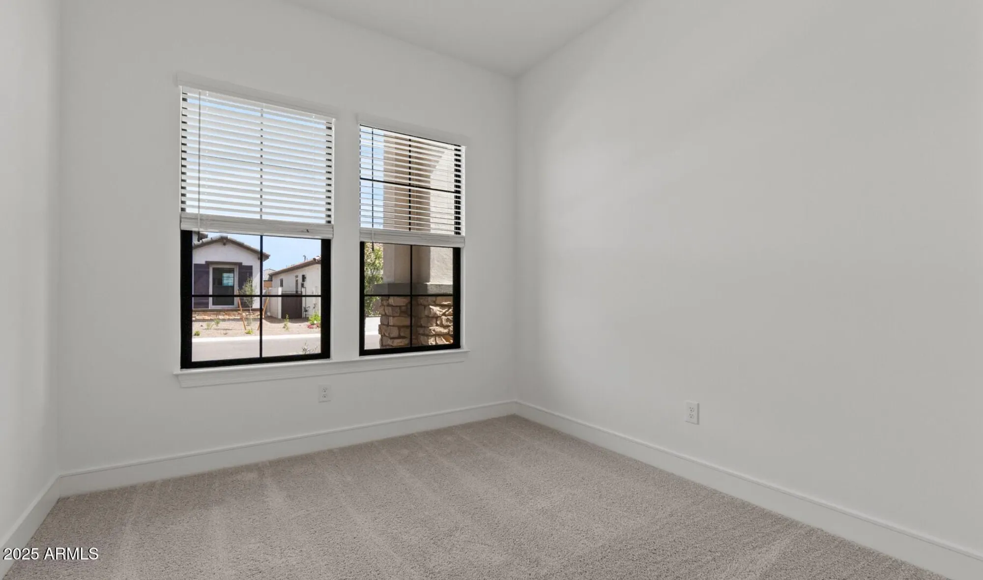 Property Slideshow image 14 of 47 | 20315 w roma ave, Buckeye, AZ, 85396