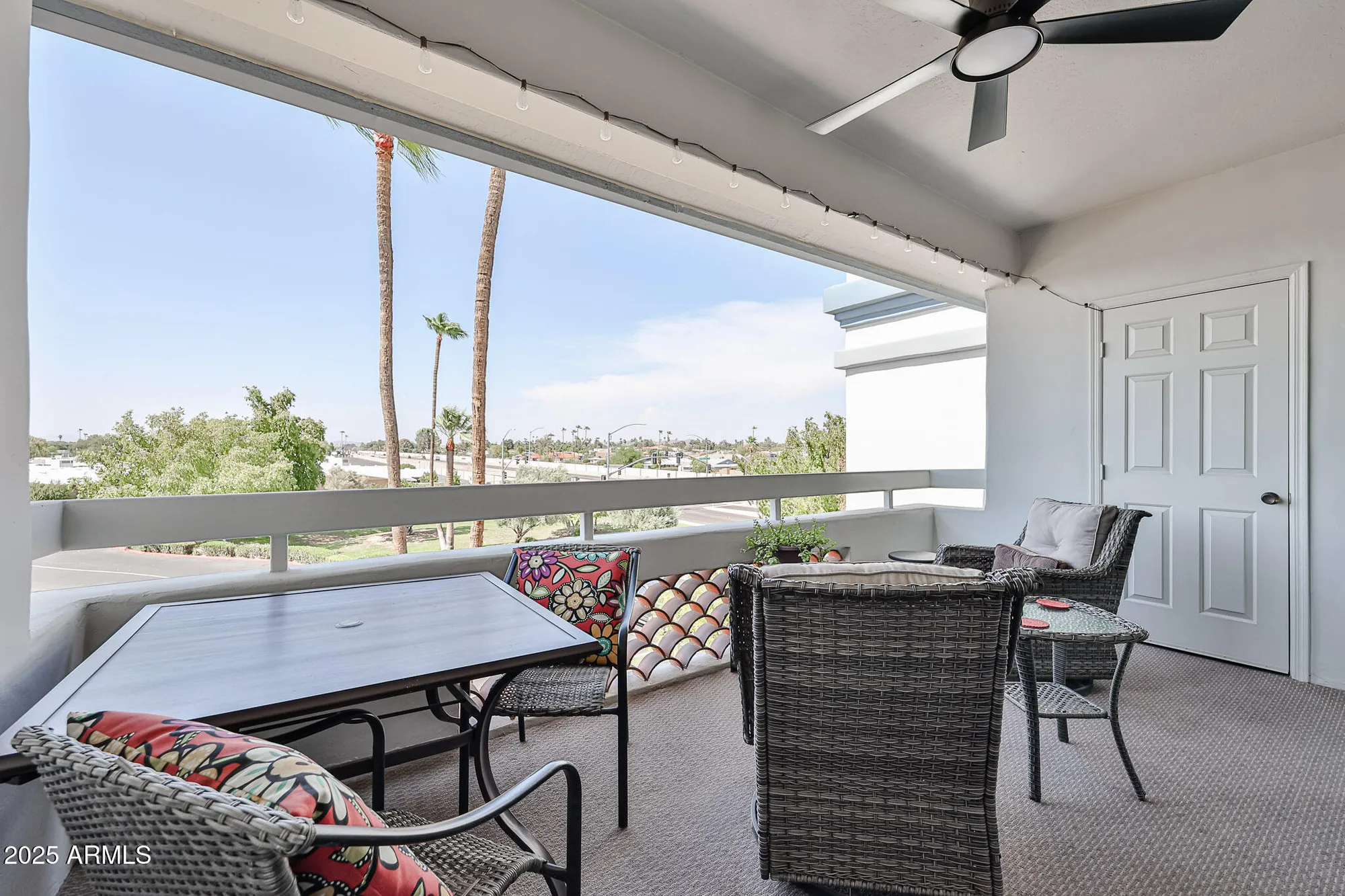 Property Slideshow image 5 of 37 | 17404 n 99th ave unit 310, Sun City, AZ, 85373