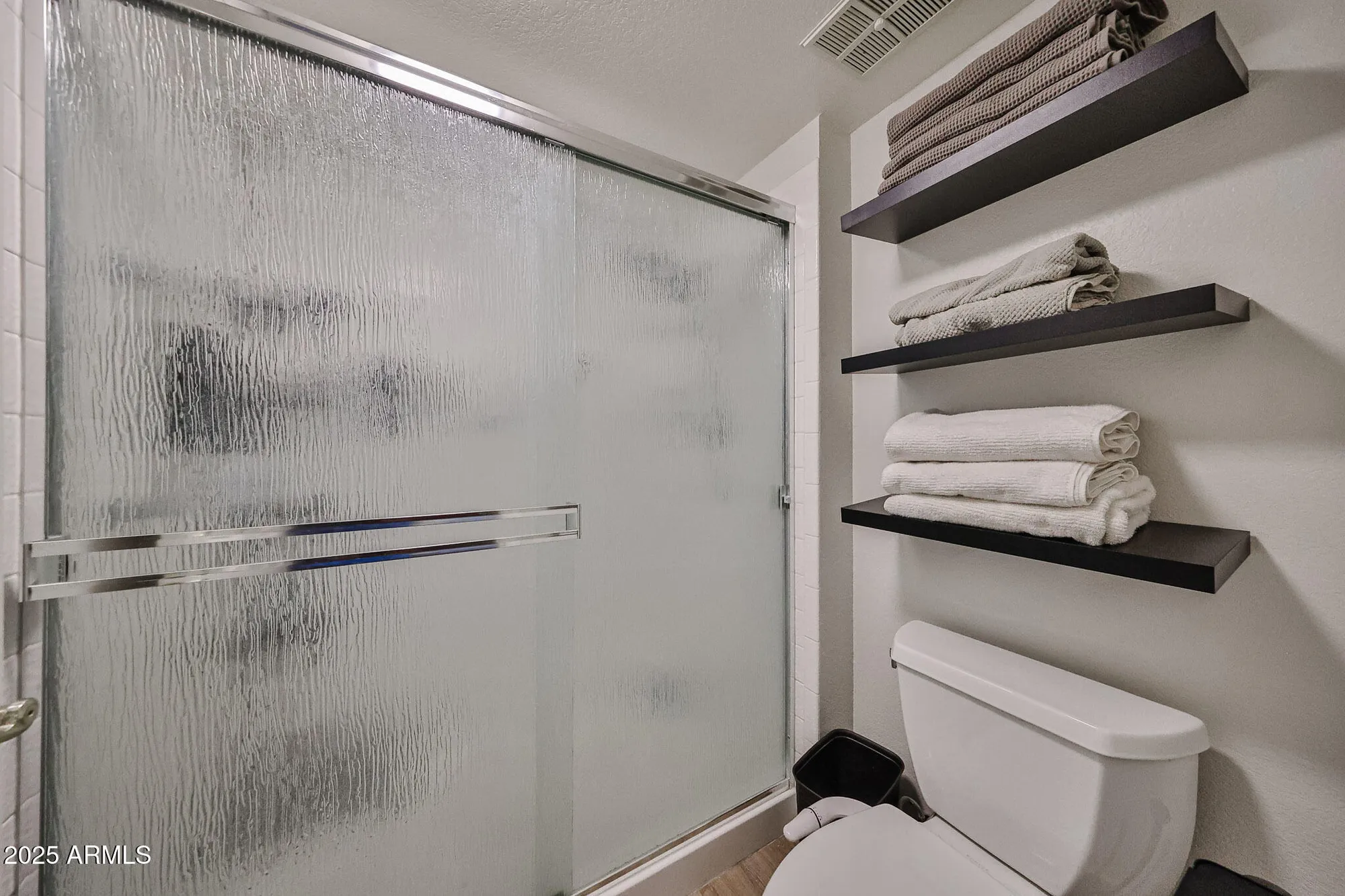 Property Slideshow image 16 of 37 | 17404 n 99th ave unit 310, Sun City, AZ, 85373