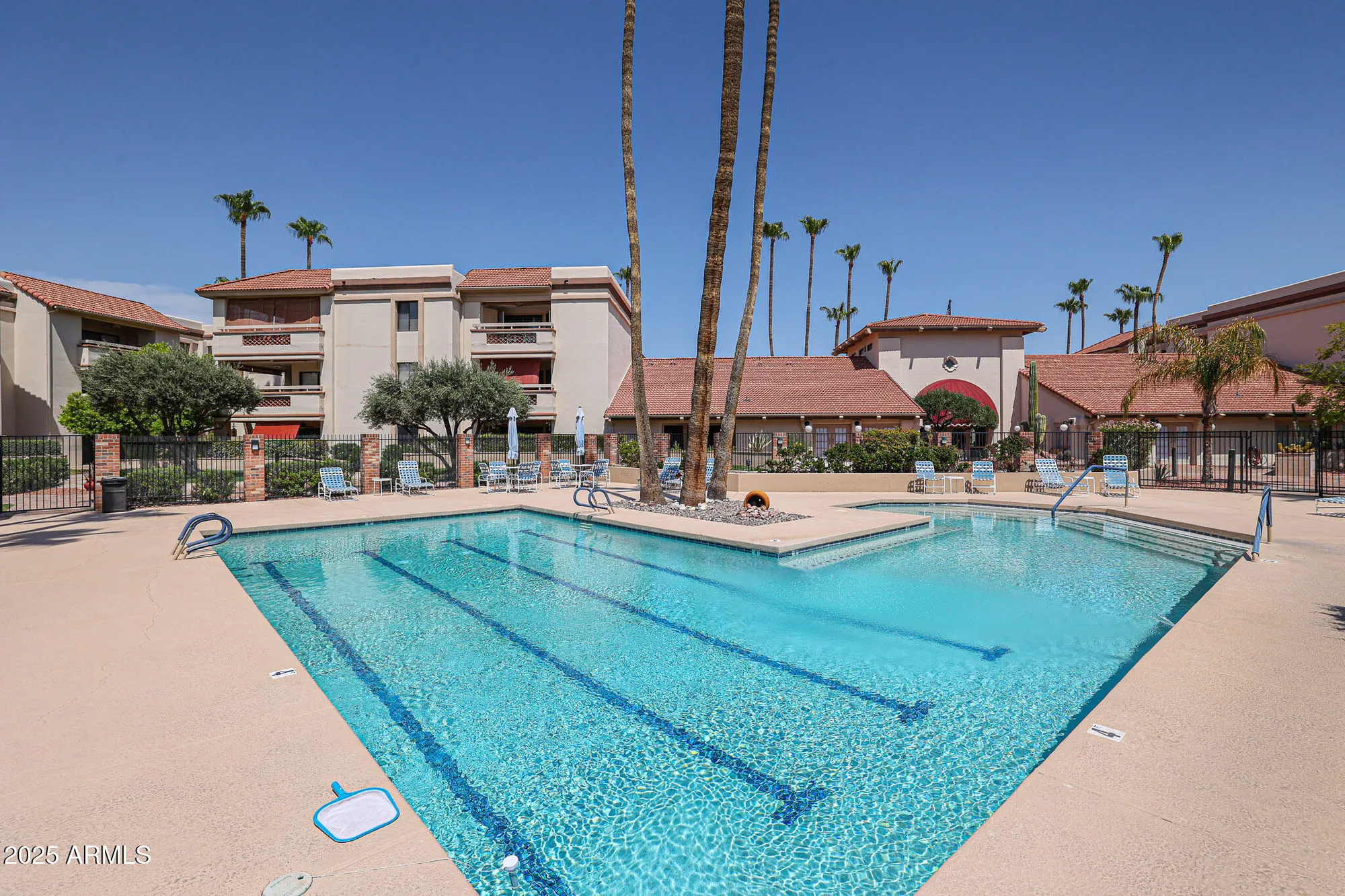 Property Slideshow image 29 of 37 | 17404 n 99th ave unit 310, Sun City, AZ, 85373