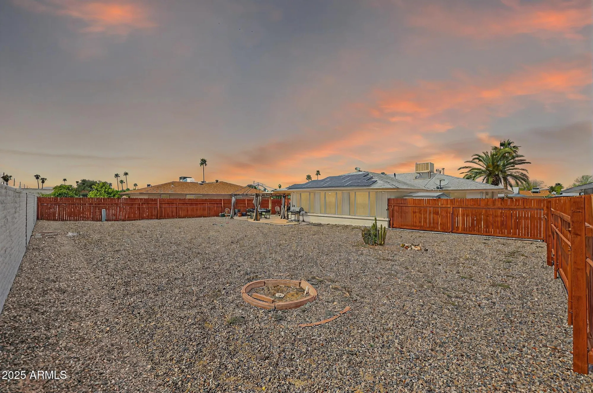 Property Slideshow image 22 of 25 | 10201 w caron dr, Sun City, AZ, 85351