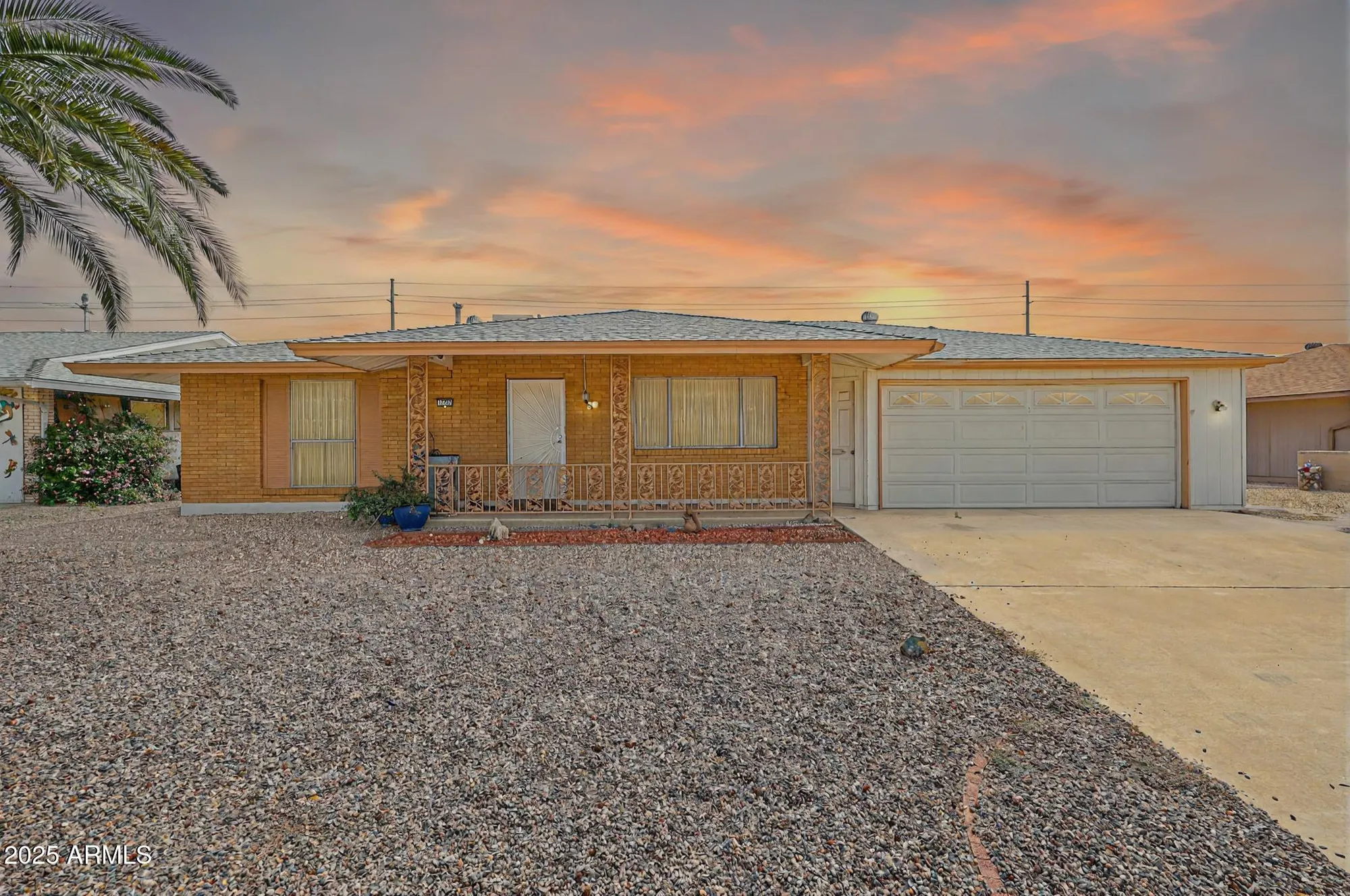 Property Slideshow image 1 of 25 | 10201 w caron dr, Sun City, AZ, 85351