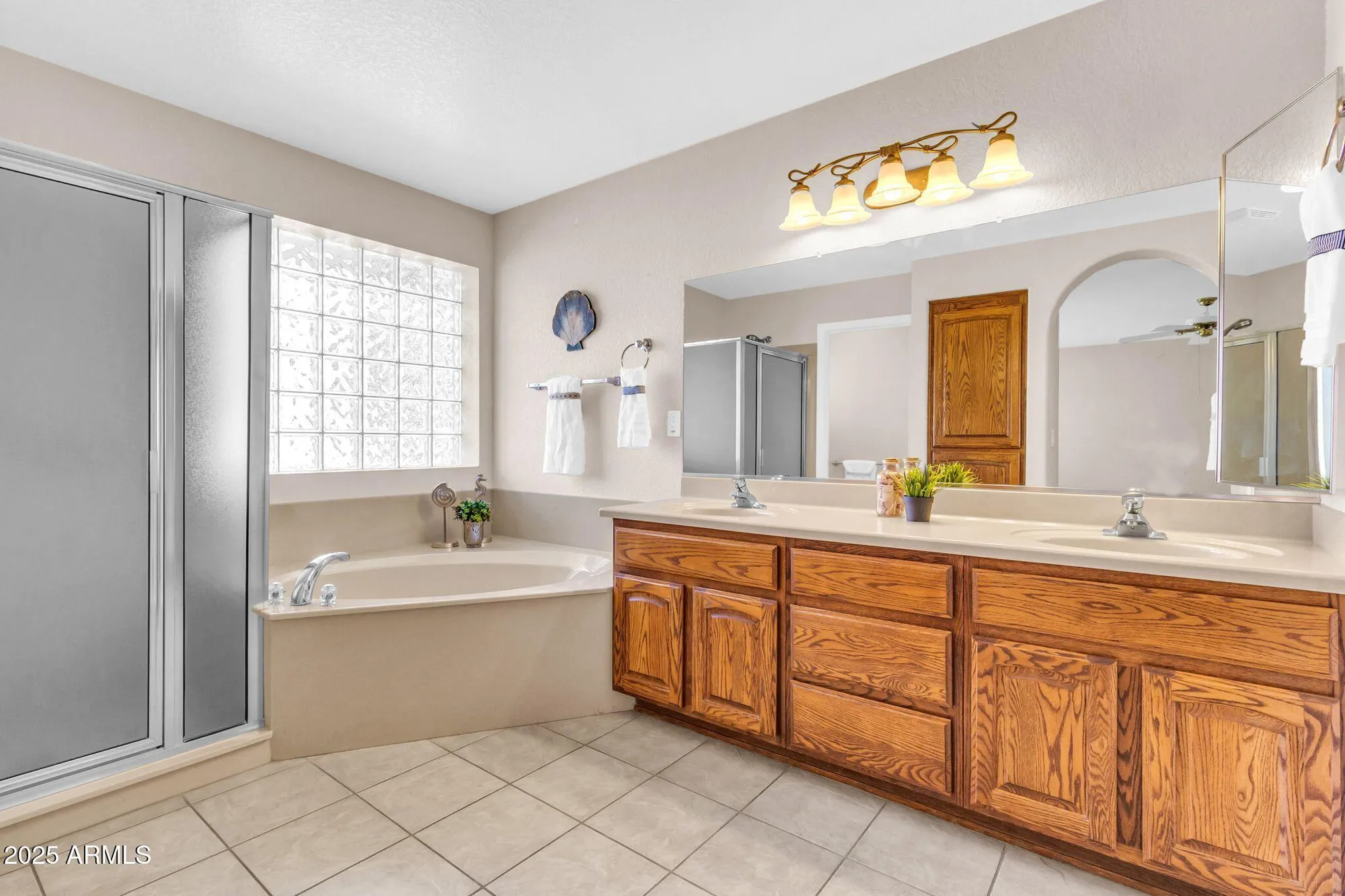 Property Slideshow image 16 of 33 | 11338 e neville ave, Mesa, AZ, 85209