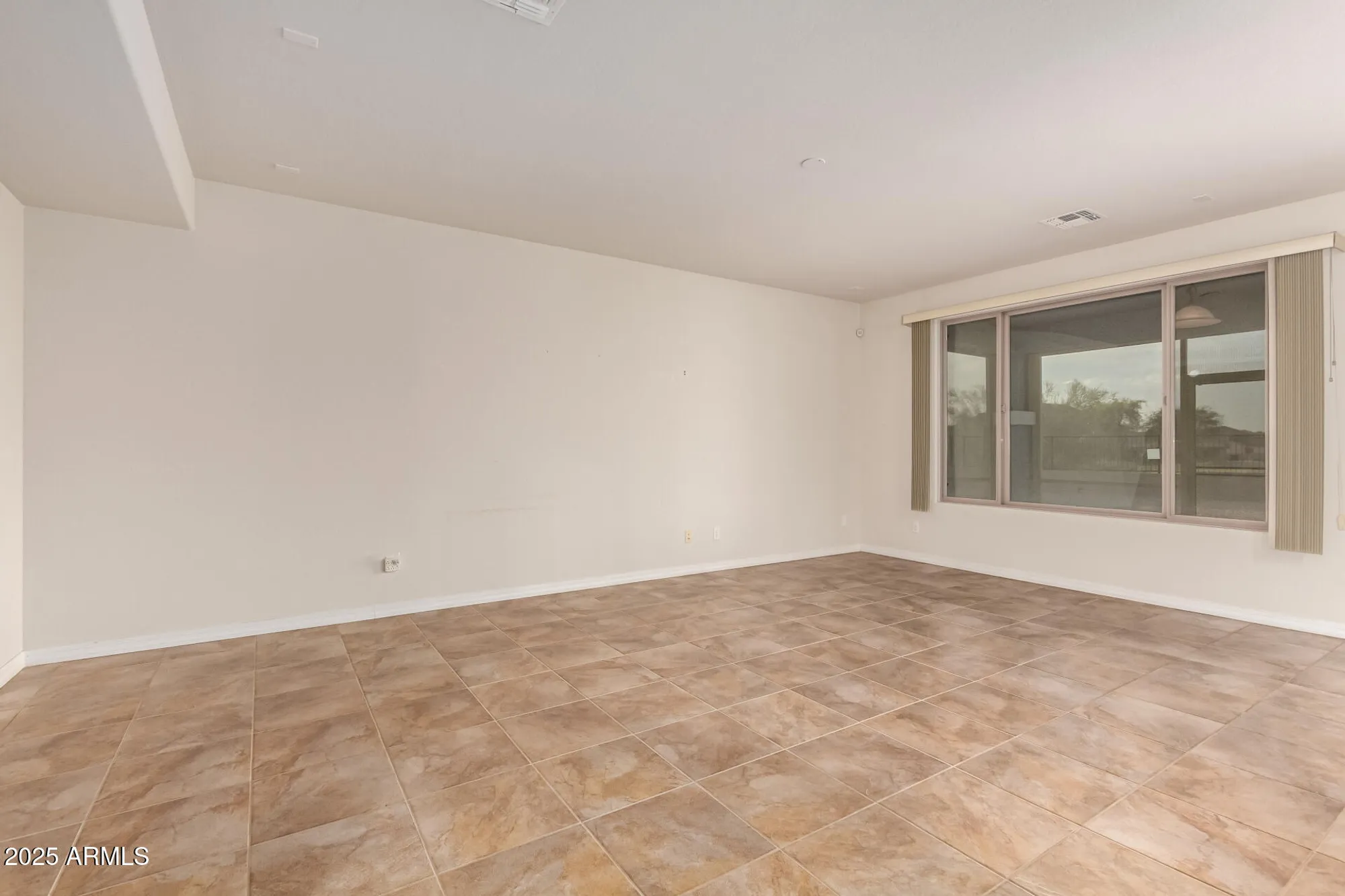 Property Slideshow image 8 of 75 | 384 w bismark st, San Tan Valley, AZ, 85143