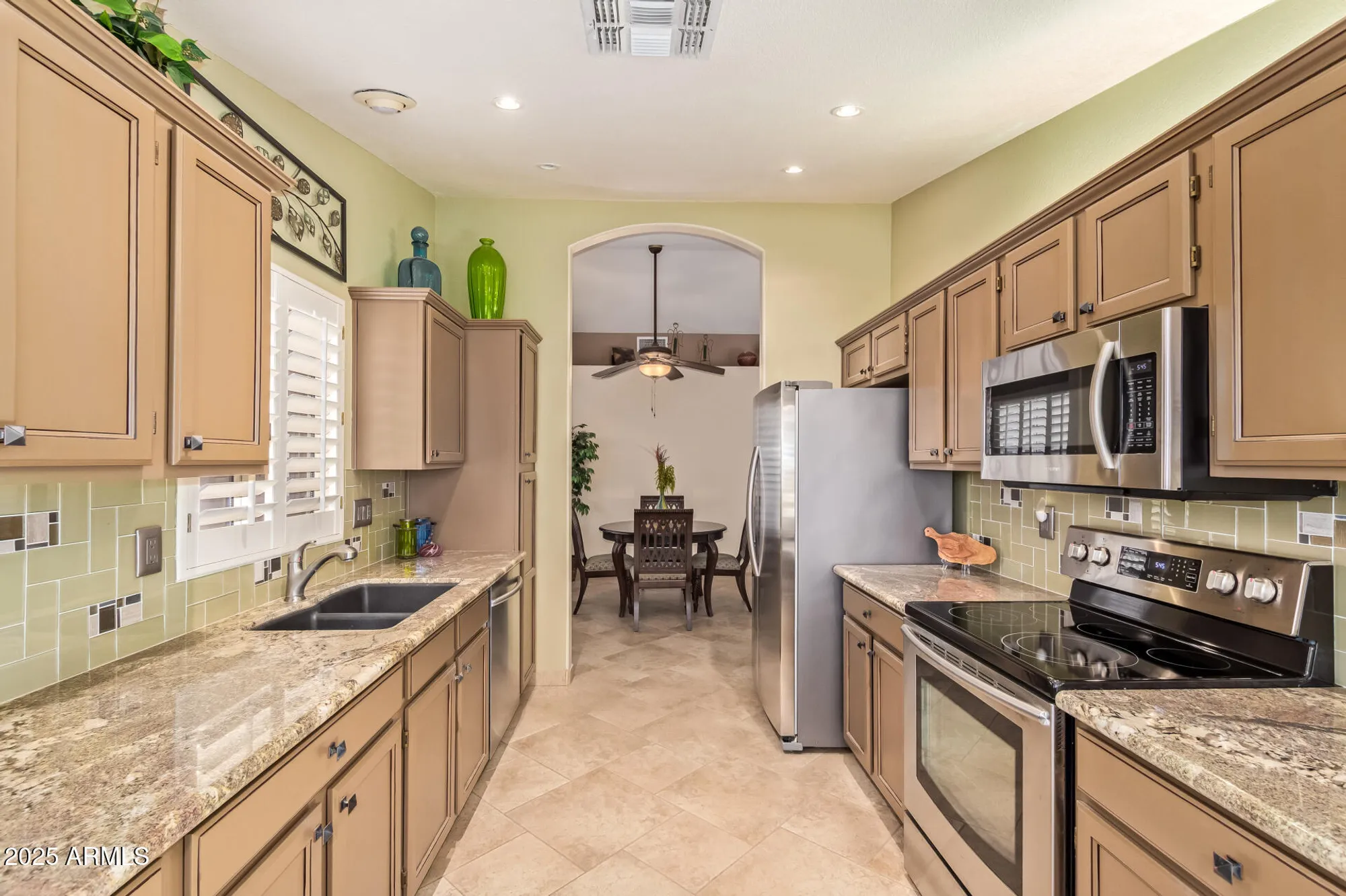 Property Slideshow image 11 of 42 | 9064 w marco polo rd, Peoria, AZ, 85382