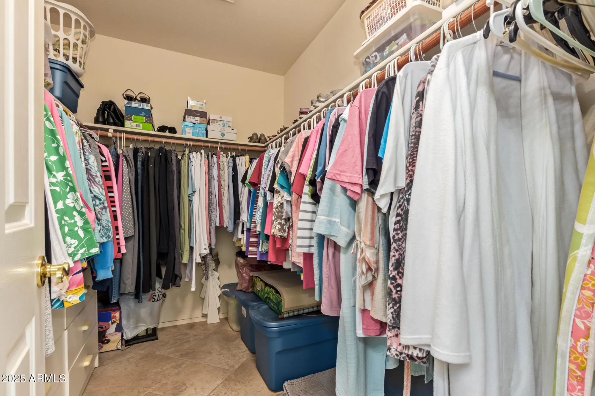 Property Slideshow image 21 of 42 | 9064 w marco polo rd, Peoria, AZ, 85382