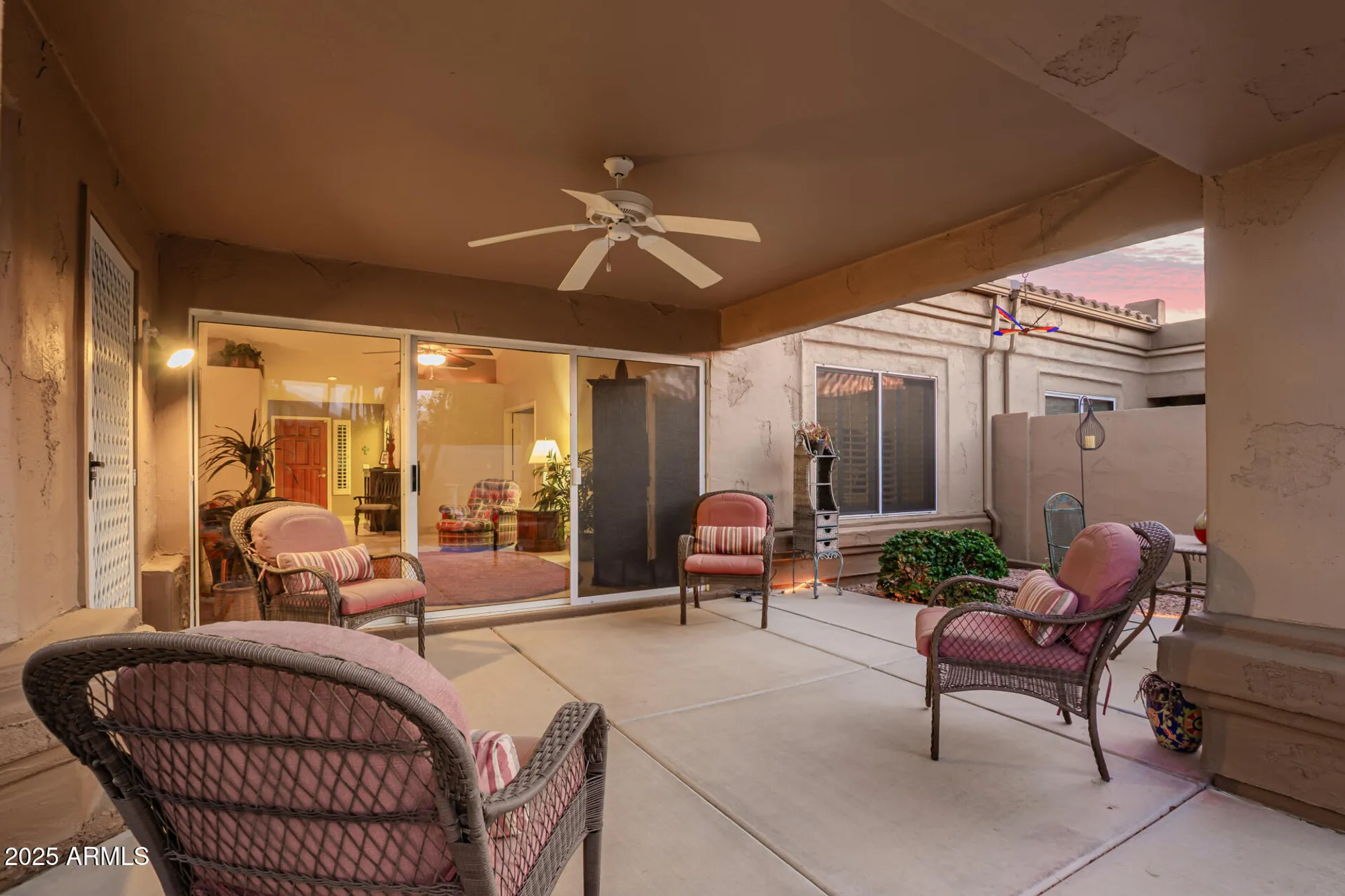 Property Slideshow image 23 of 42 | 9064 w marco polo rd, Peoria, AZ, 85382
