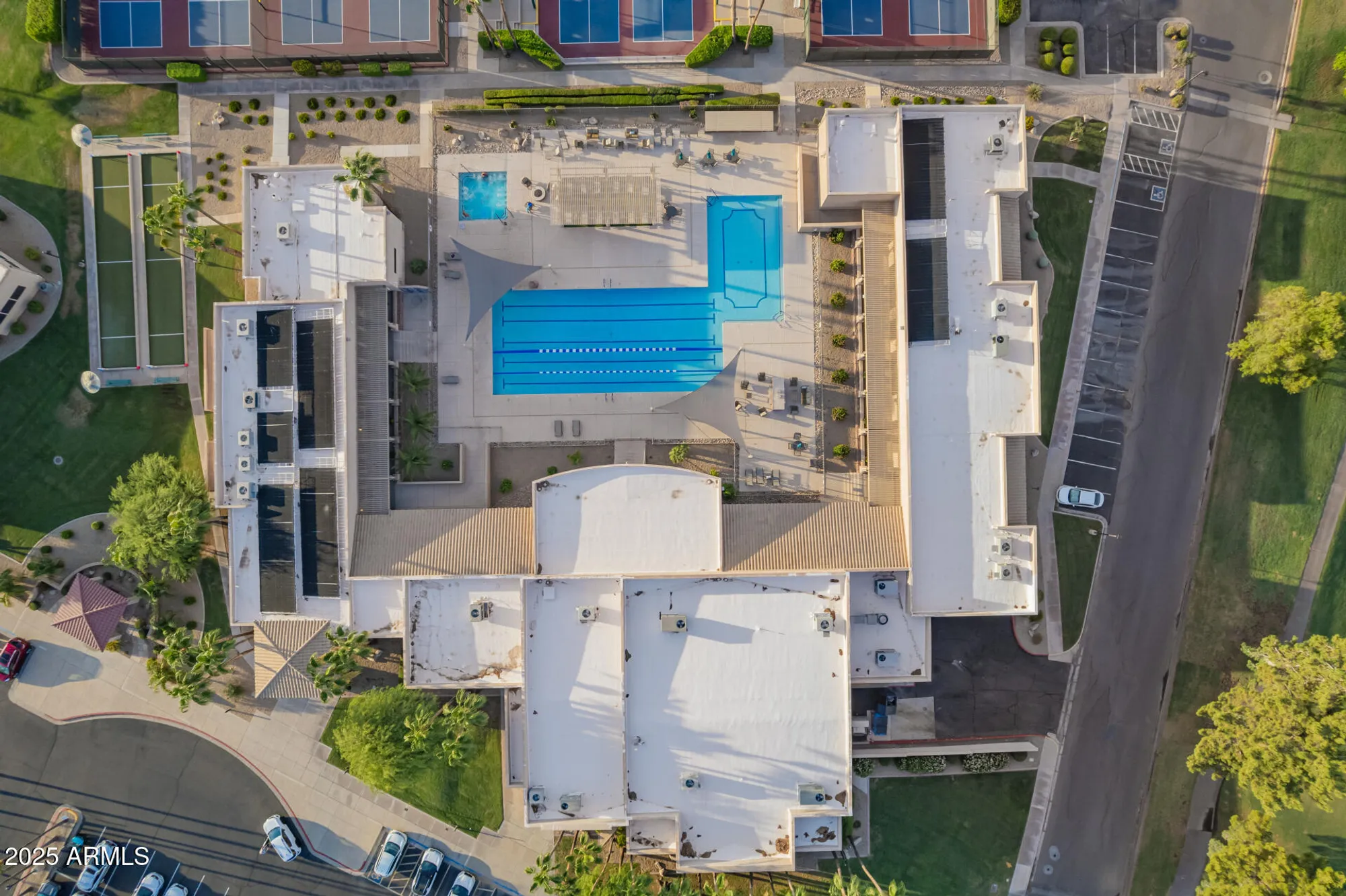 Property Slideshow image 36 of 42 | 9064 w marco polo rd, Peoria, AZ, 85382