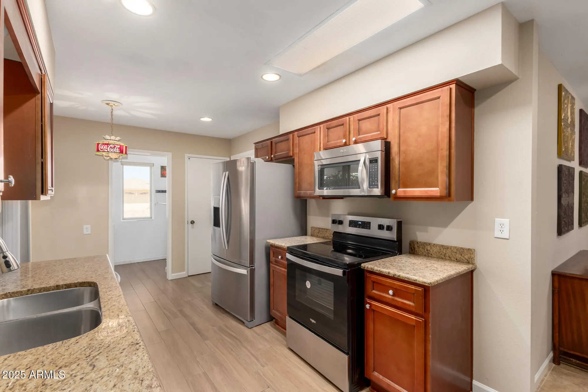 Property Slideshow image 14 of 28 | 10202 n 105th dr, Sun City, AZ, 85351