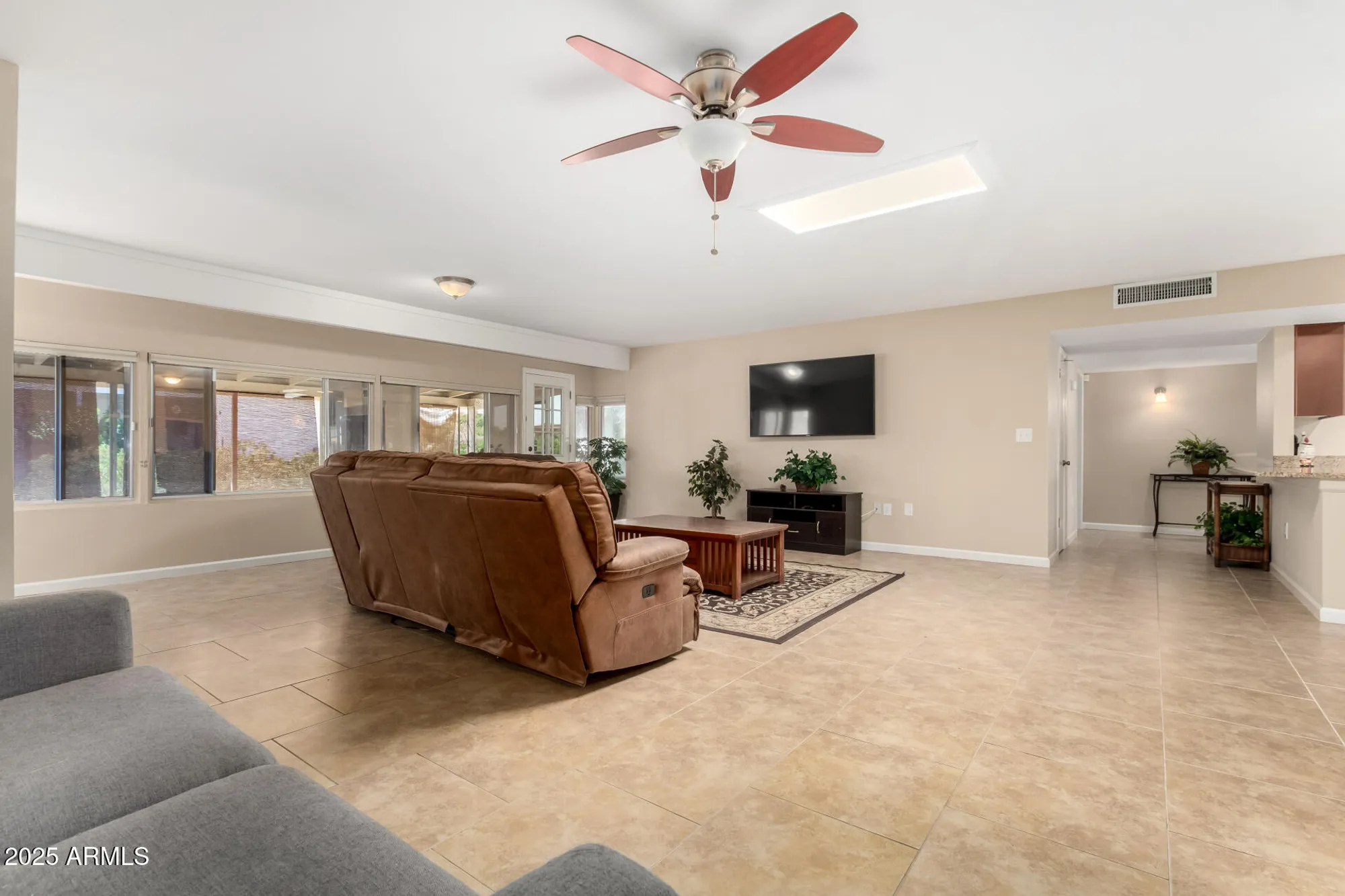 Property Slideshow image 8 of 28 | 10202 n 105th dr, Sun City, AZ, 85351