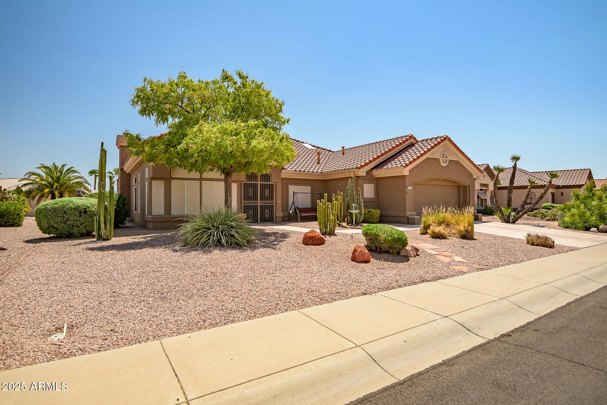 Property Slideshow image 4 of 22 | 22009 n via de la caballa, Sun City West, AZ, 85375