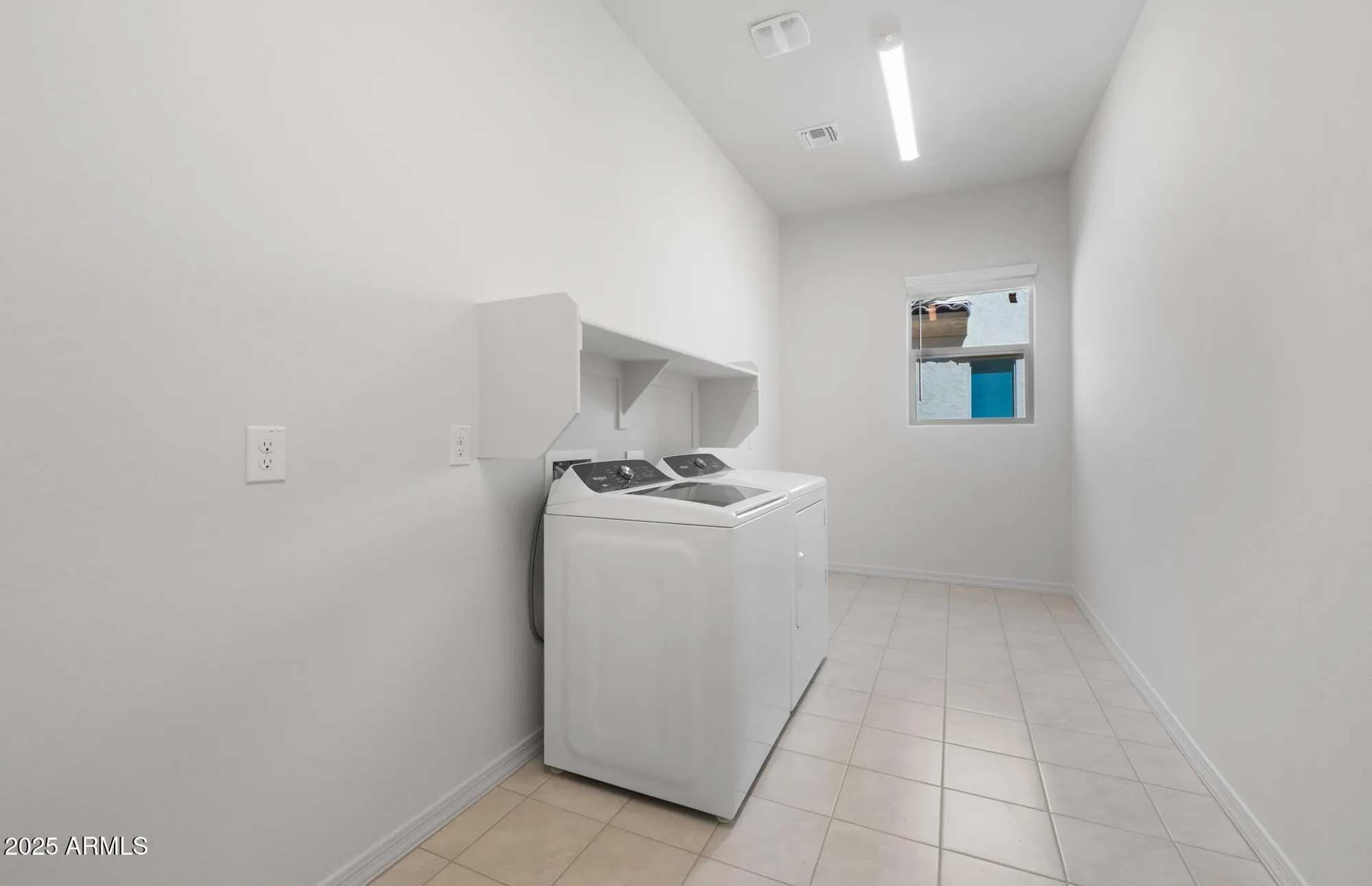 Property Slideshow image 5 of 35 | 7921 w mockingbird way, Florence, AZ, 85132