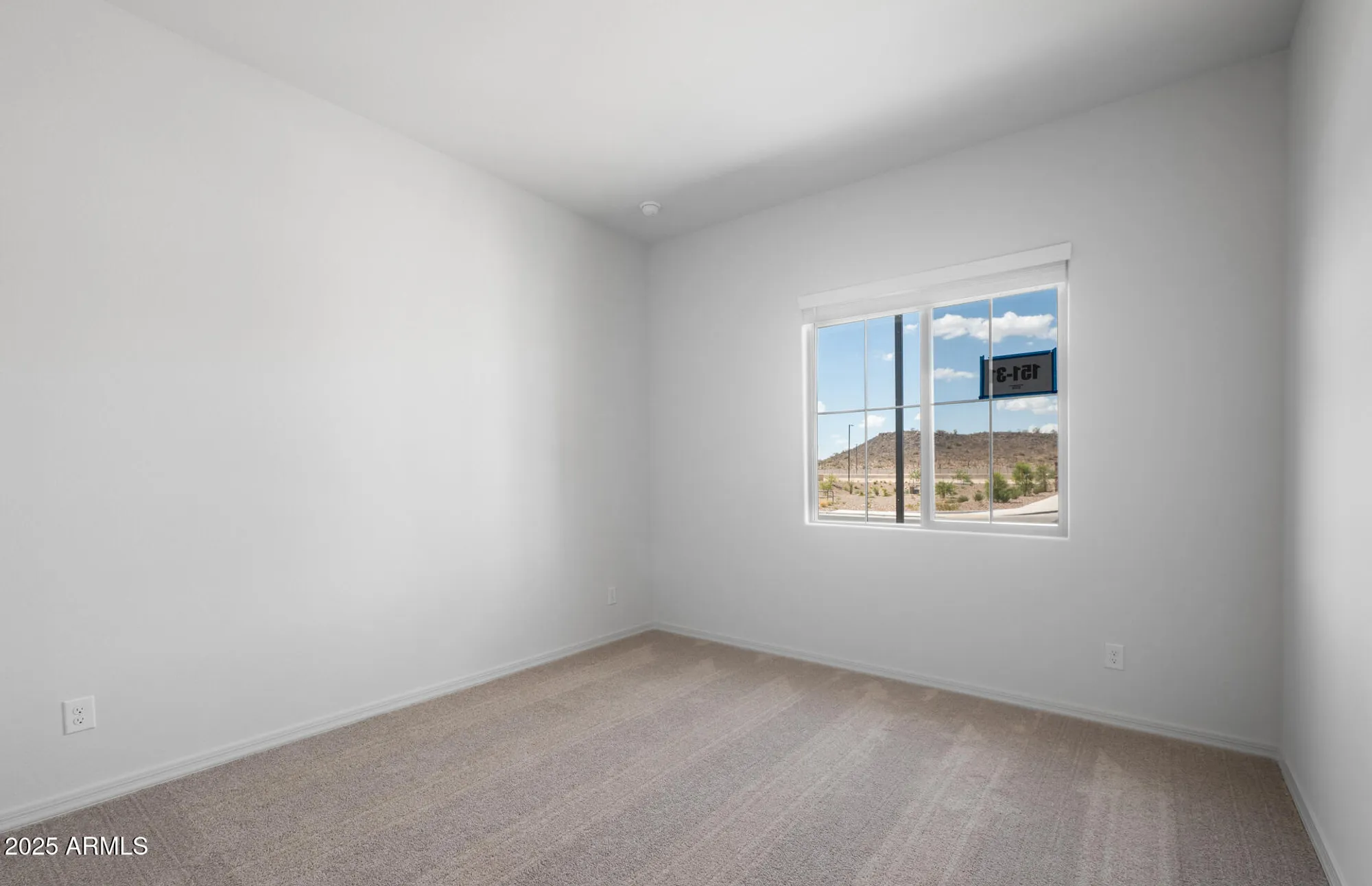Property Slideshow image 3 of 35 | 7921 w mockingbird way, Florence, AZ, 85132