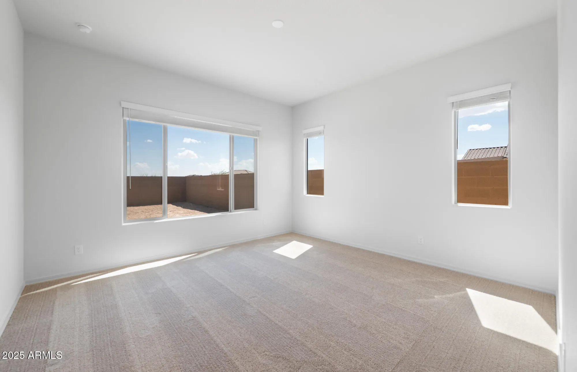 Property Slideshow image 18 of 35 | 7921 w mockingbird way, Florence, AZ, 85132