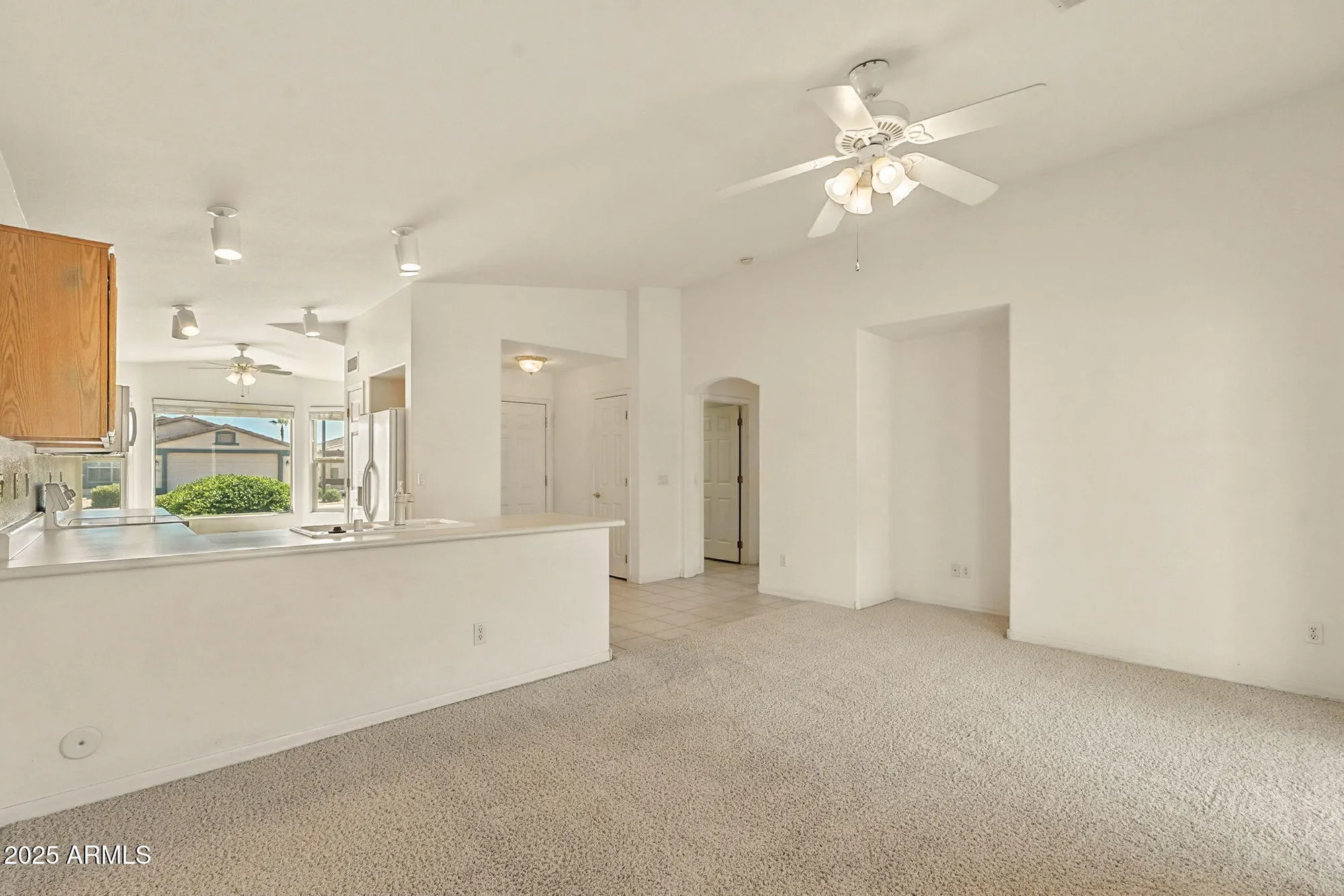 Property Slideshow image 7 of 44 | 3462 e cherry hills pl, Chandler, AZ, 85249