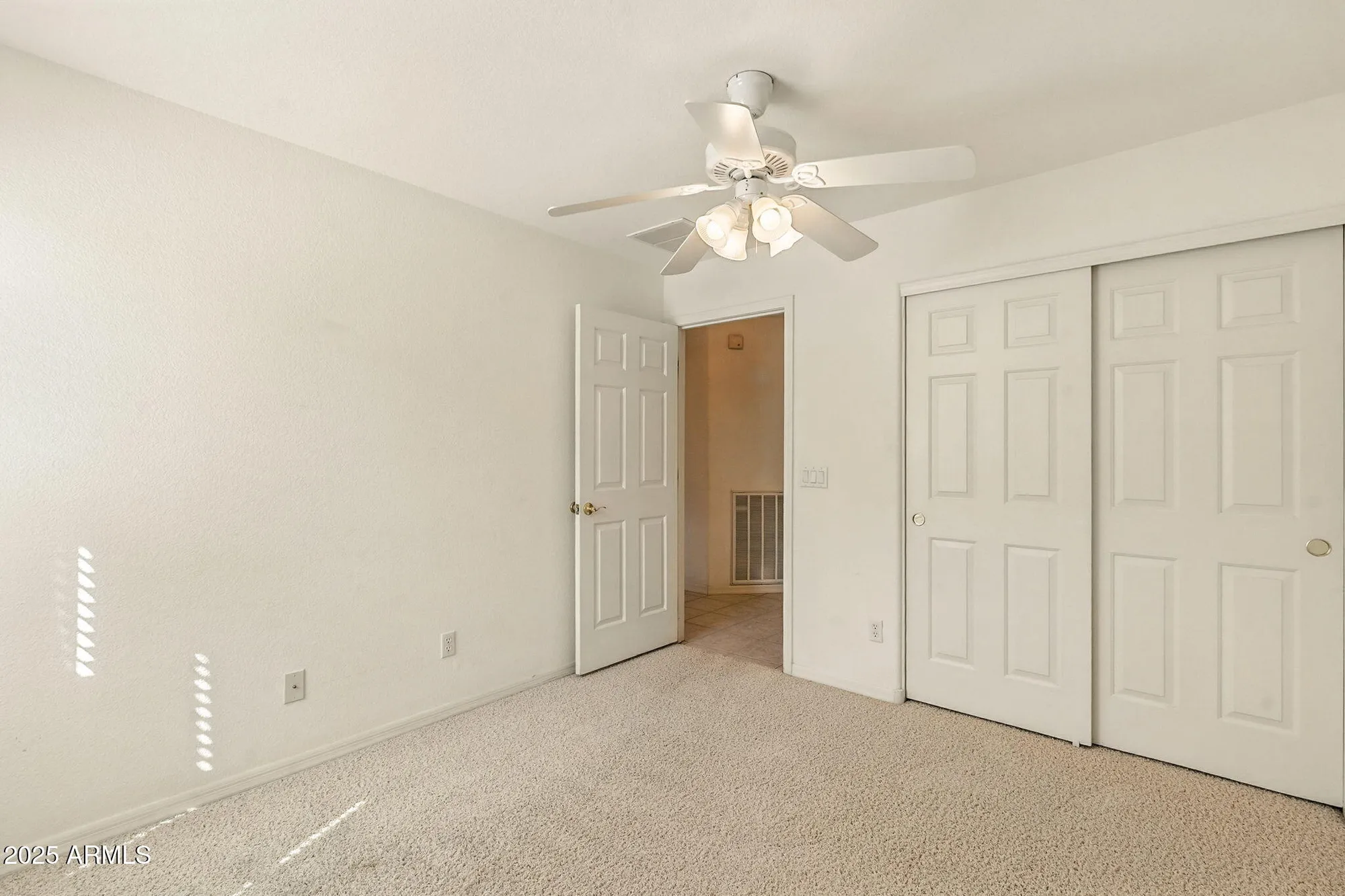 Property Slideshow image 15 of 44 | 3462 e cherry hills pl, Chandler, AZ, 85249