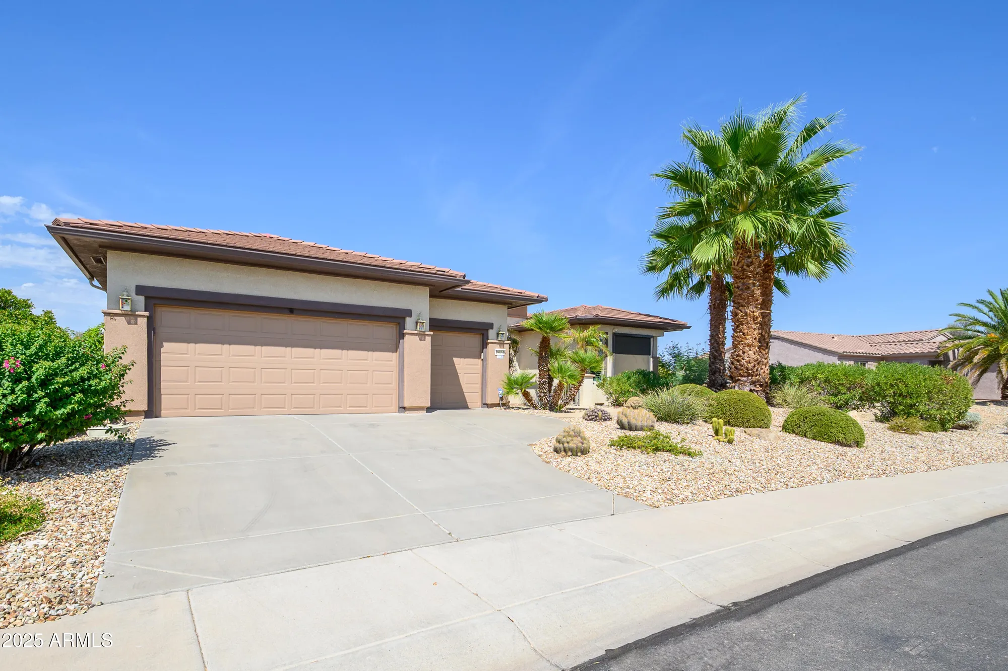 Property Slideshow image 4 of 57 | 19854 n summer dream dr, Surprise, AZ, 85374