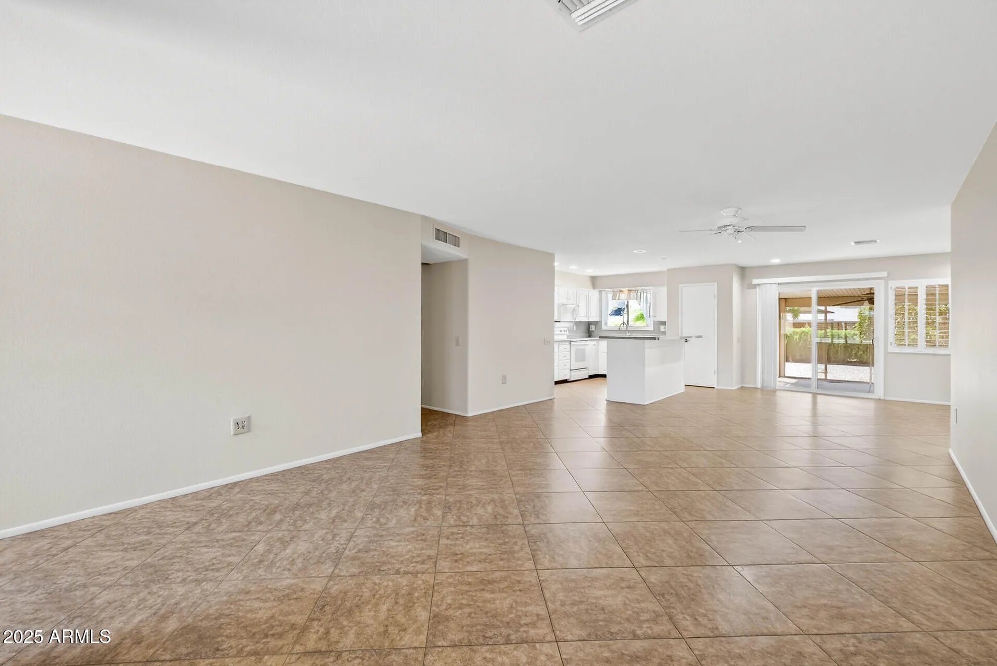 Property Slideshow image 10 of 50 | 13203 w castlebar dr, Sun City West, AZ, 85375