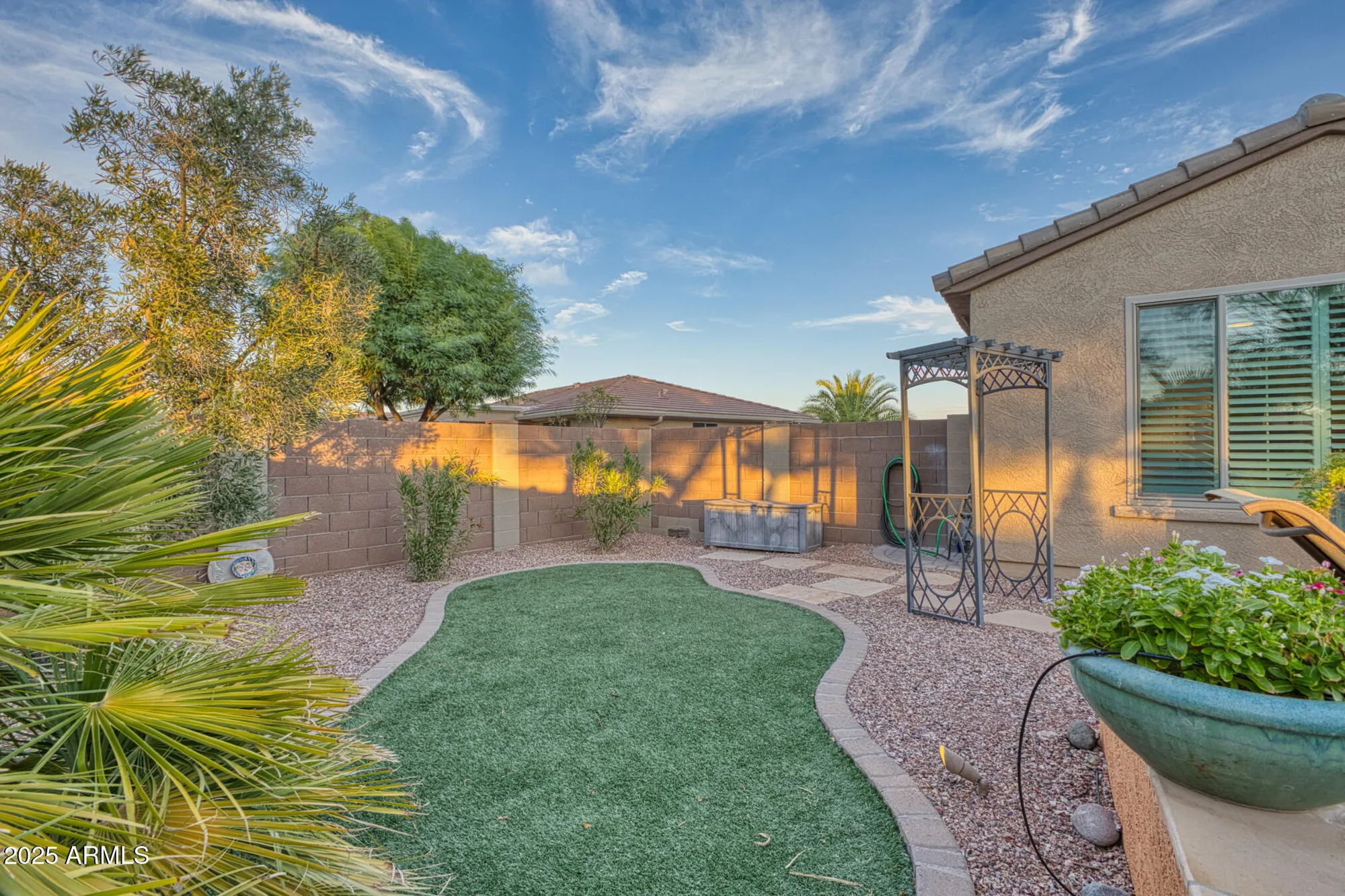 Property Slideshow image 51 of 78 | 18867 n summerbreeze way, Surprise, AZ, 85374