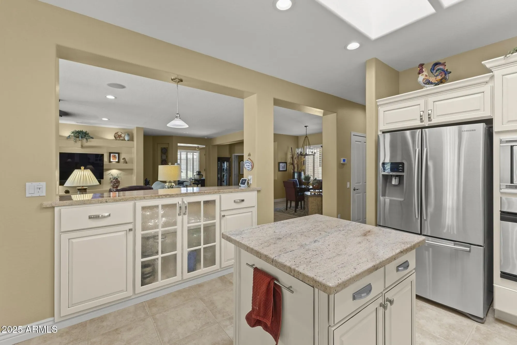 Property Slideshow image 24 of 78 | 18867 n summerbreeze way, Surprise, AZ, 85374