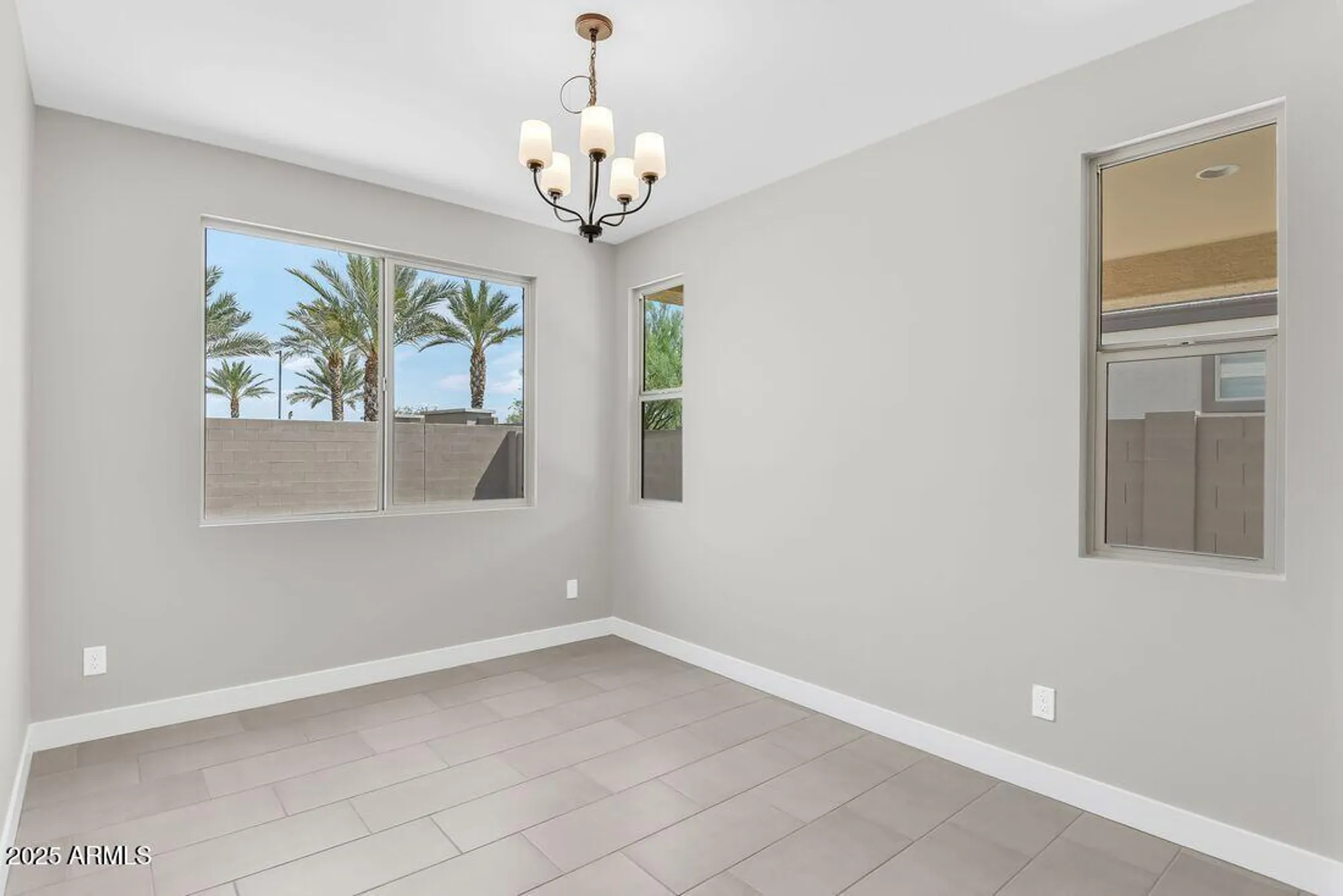 Property Slideshow image 13 of 41 | 18108 w hiddenview dr, Goodyear, AZ, 85338
