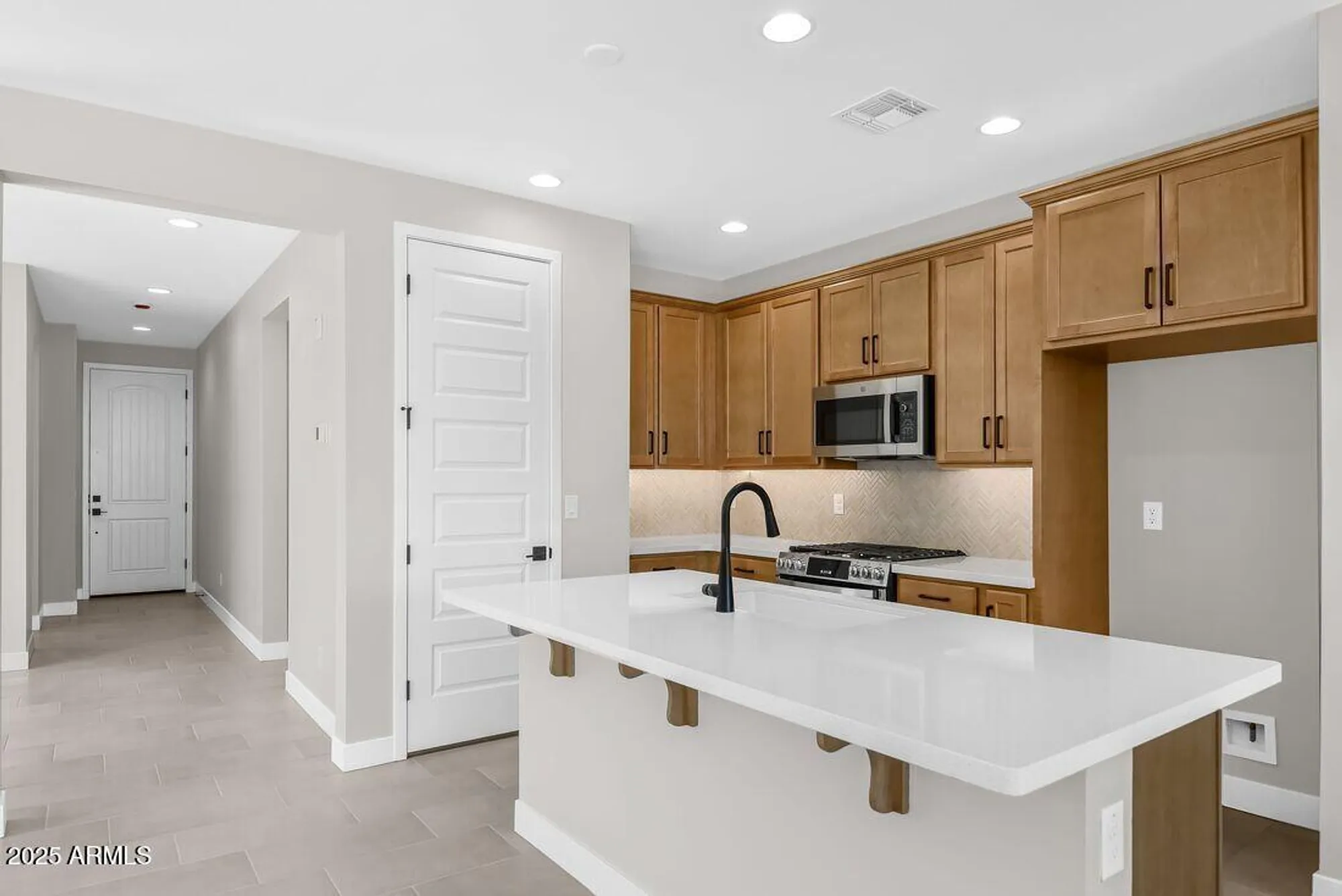 Property Slideshow image 5 of 41 | 18108 w hiddenview dr, Goodyear, AZ, 85338