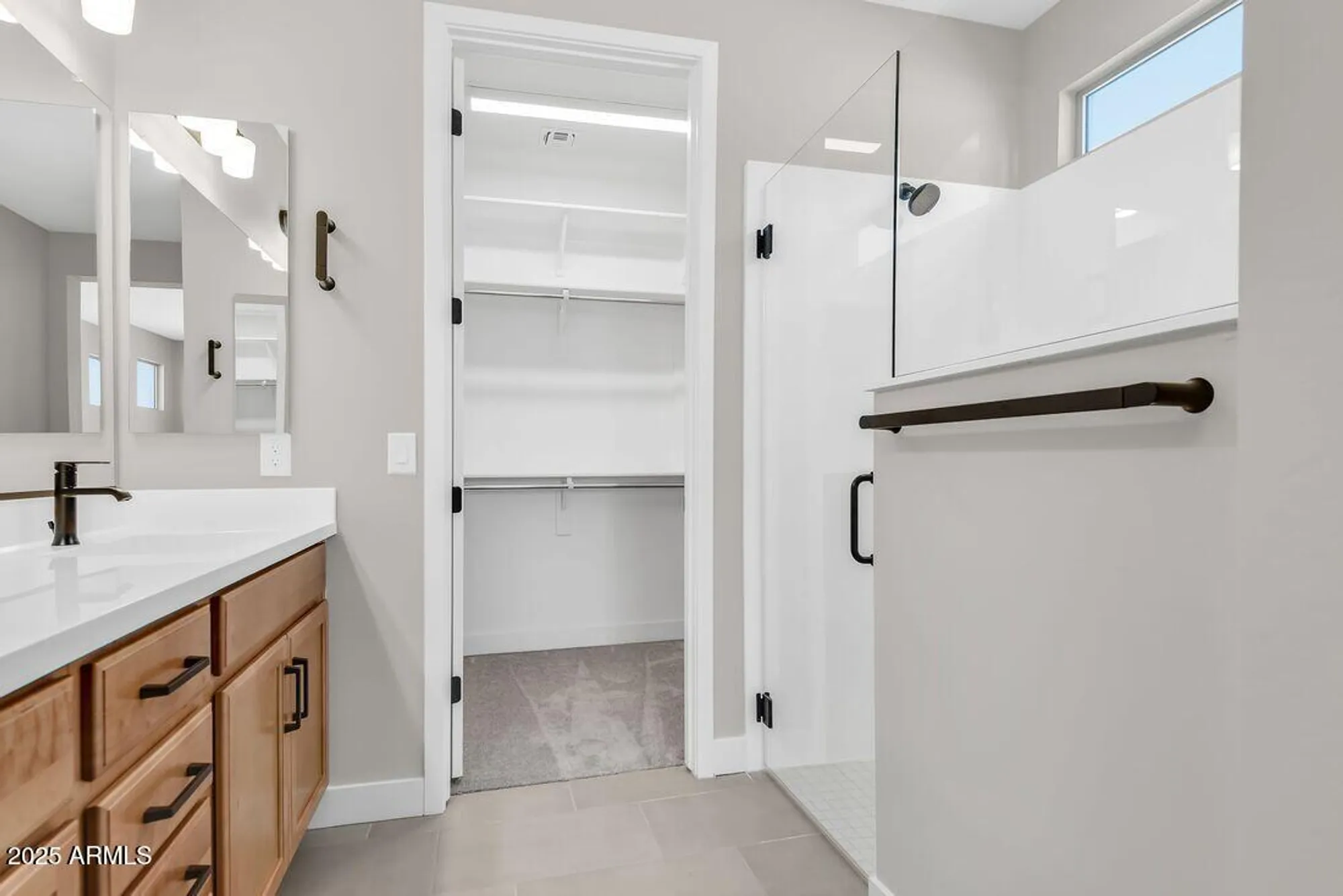 Property Slideshow image 19 of 41 | 18108 w hiddenview dr, Goodyear, AZ, 85338