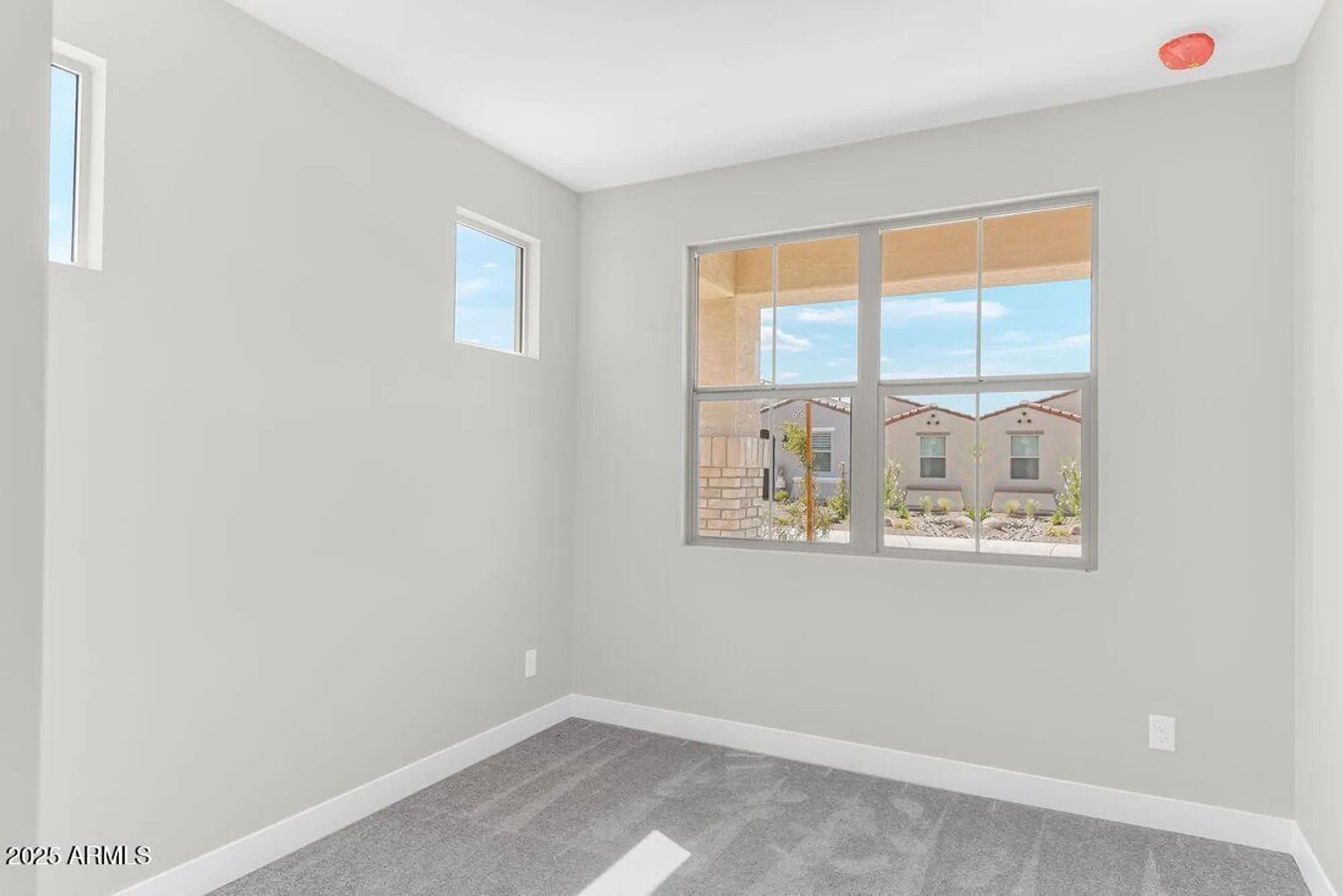 Property Slideshow image 24 of 41 | 18108 w hiddenview dr, Goodyear, AZ, 85338