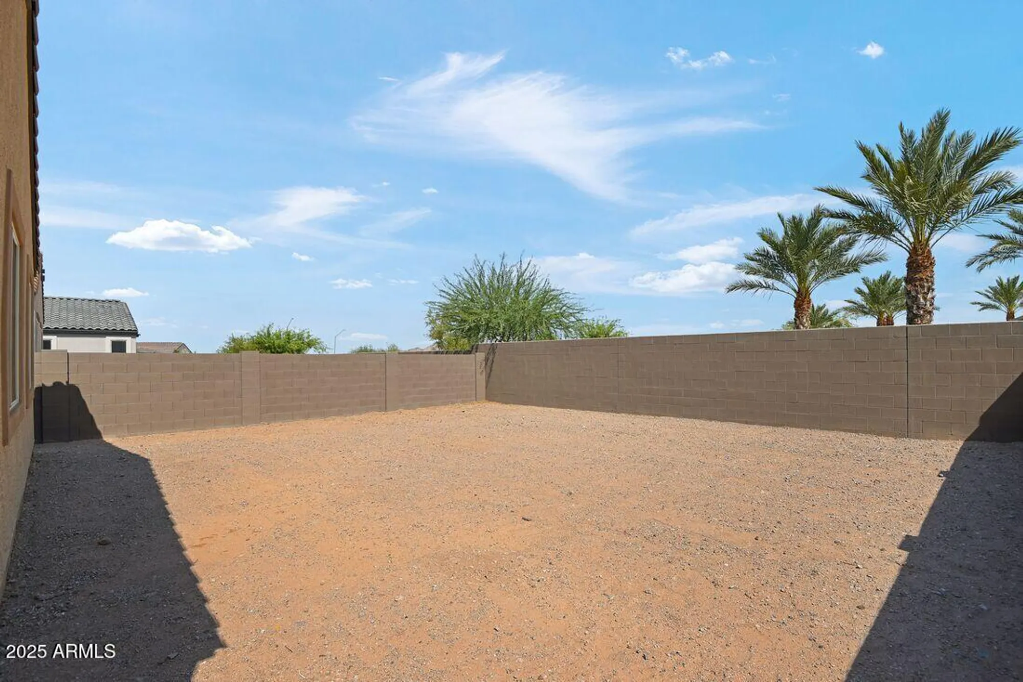 Property Slideshow image 31 of 41 | 18108 w hiddenview dr, Goodyear, AZ, 85338