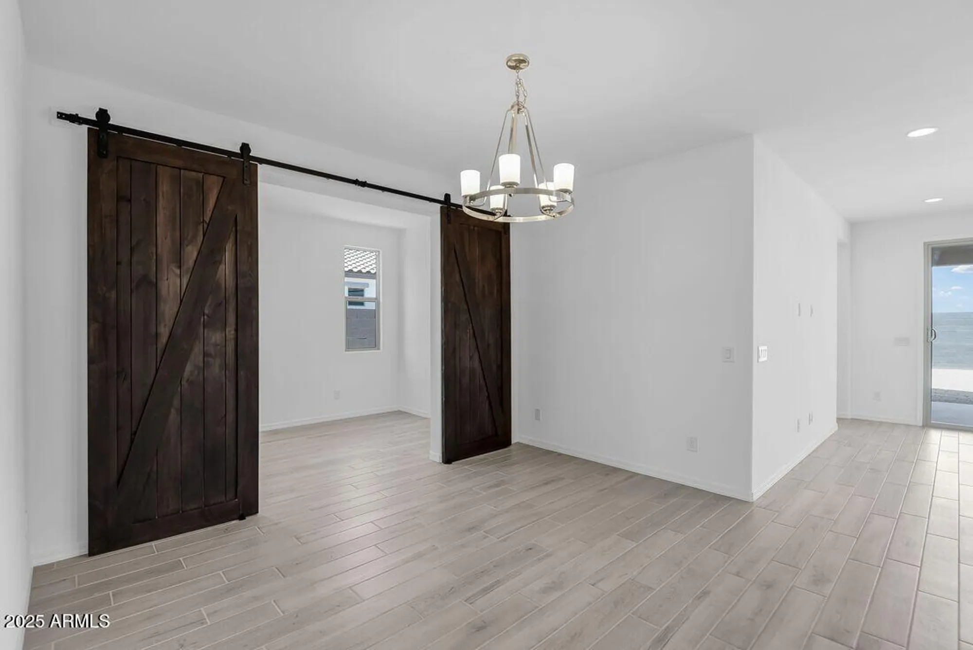 Property Slideshow image 15 of 44 | 16316 s 182nd dr, Goodyear, AZ, 85338