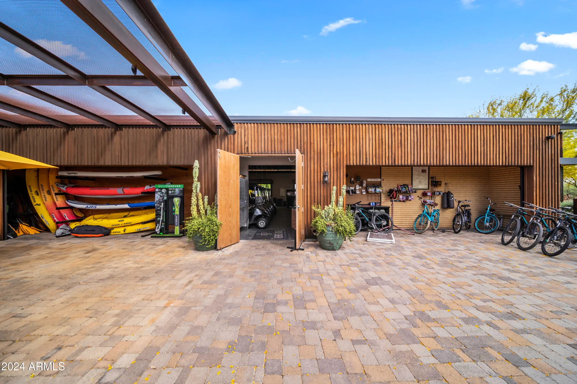 Property Slideshow image 96 of 110 | 17662 e blaze ln, Rio Verde, AZ, 85263