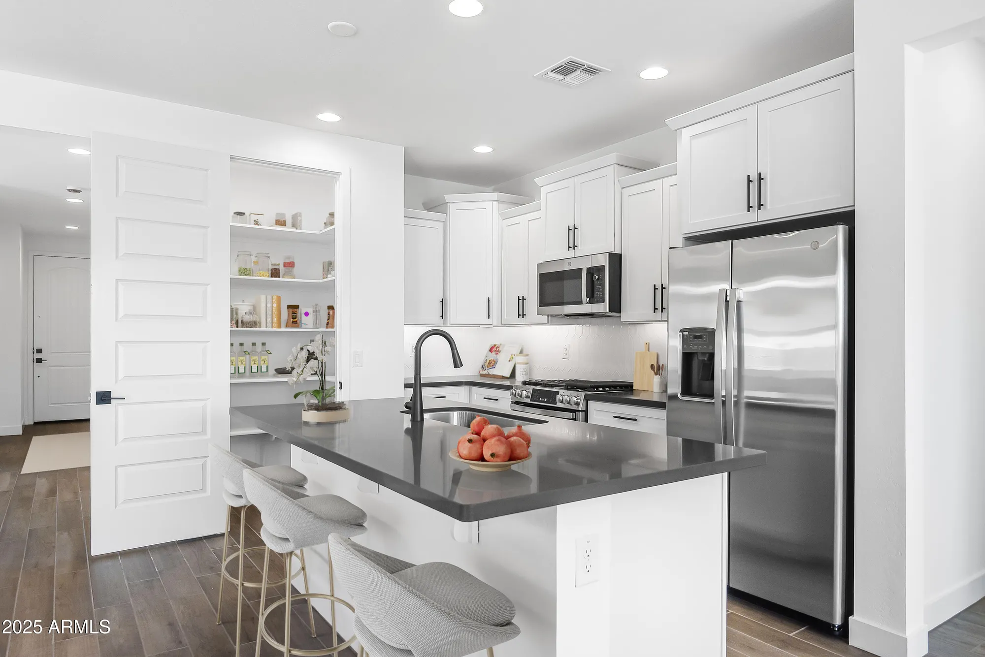 Property Slideshow image 4 of 41 | 18147 w hiddenview dr, Goodyear, AZ, 85338